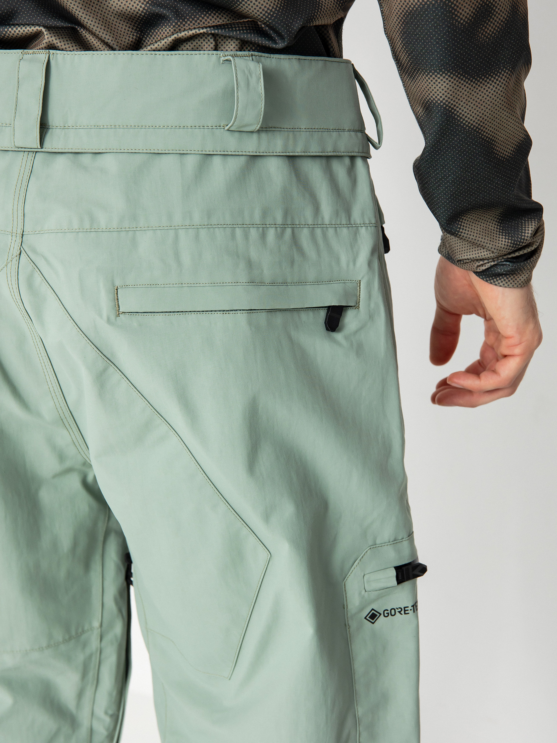 Pentru bărbați Pantaloni pentru snowboard Volcom L Gore Tex (agave)