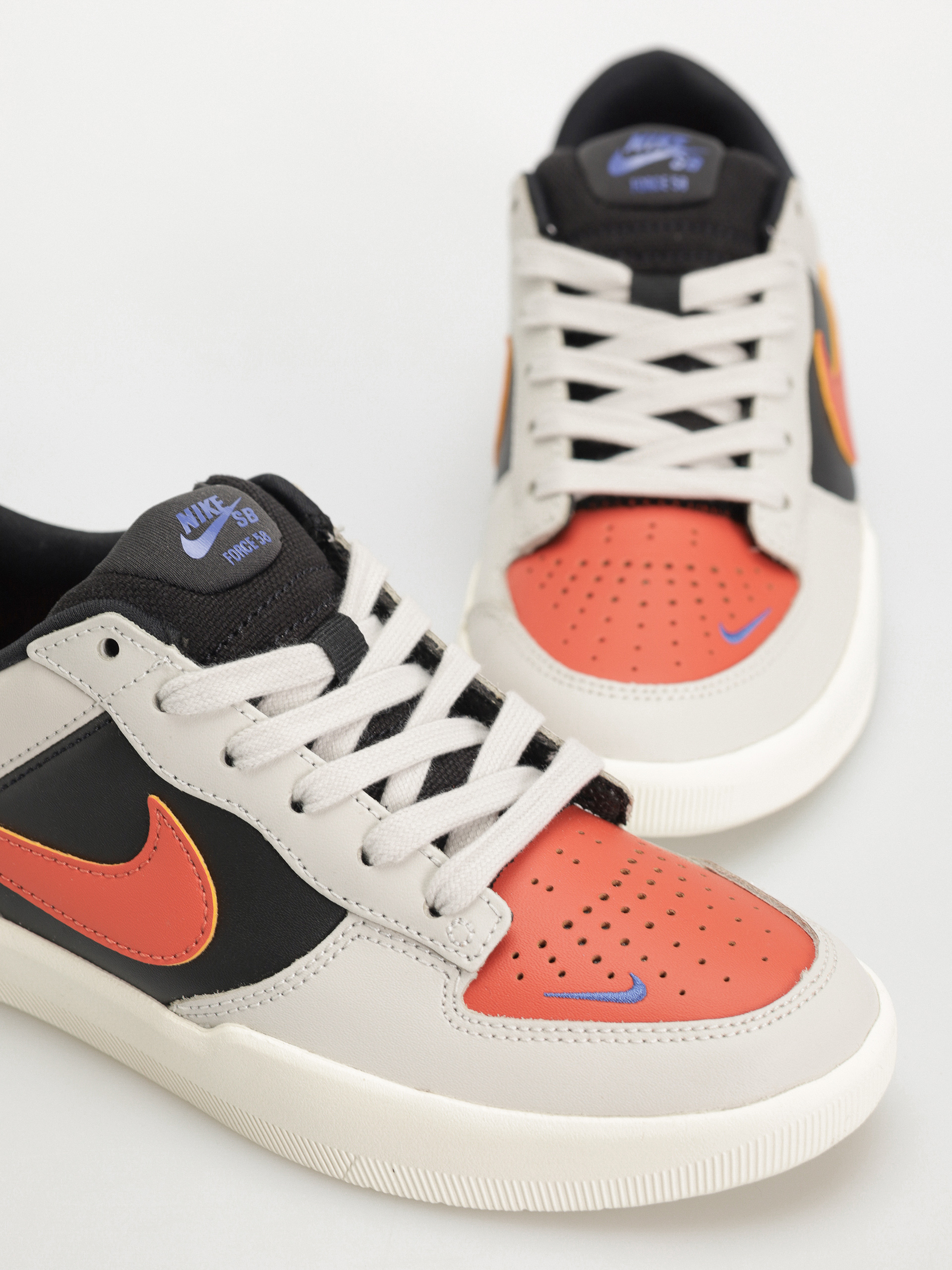 Pantofi Nike SB Force 58 Premium (light bone/cosmic clay black)