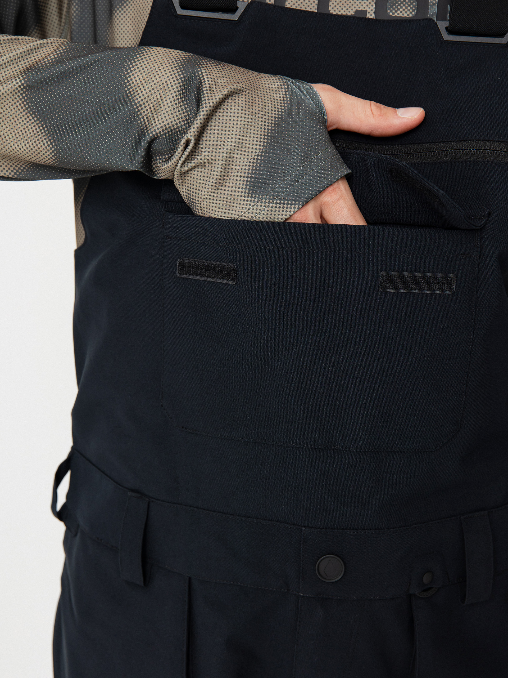 Pentru bărbați Pantaloni pentru snowboard Volcom Roan Bib Overall (black)