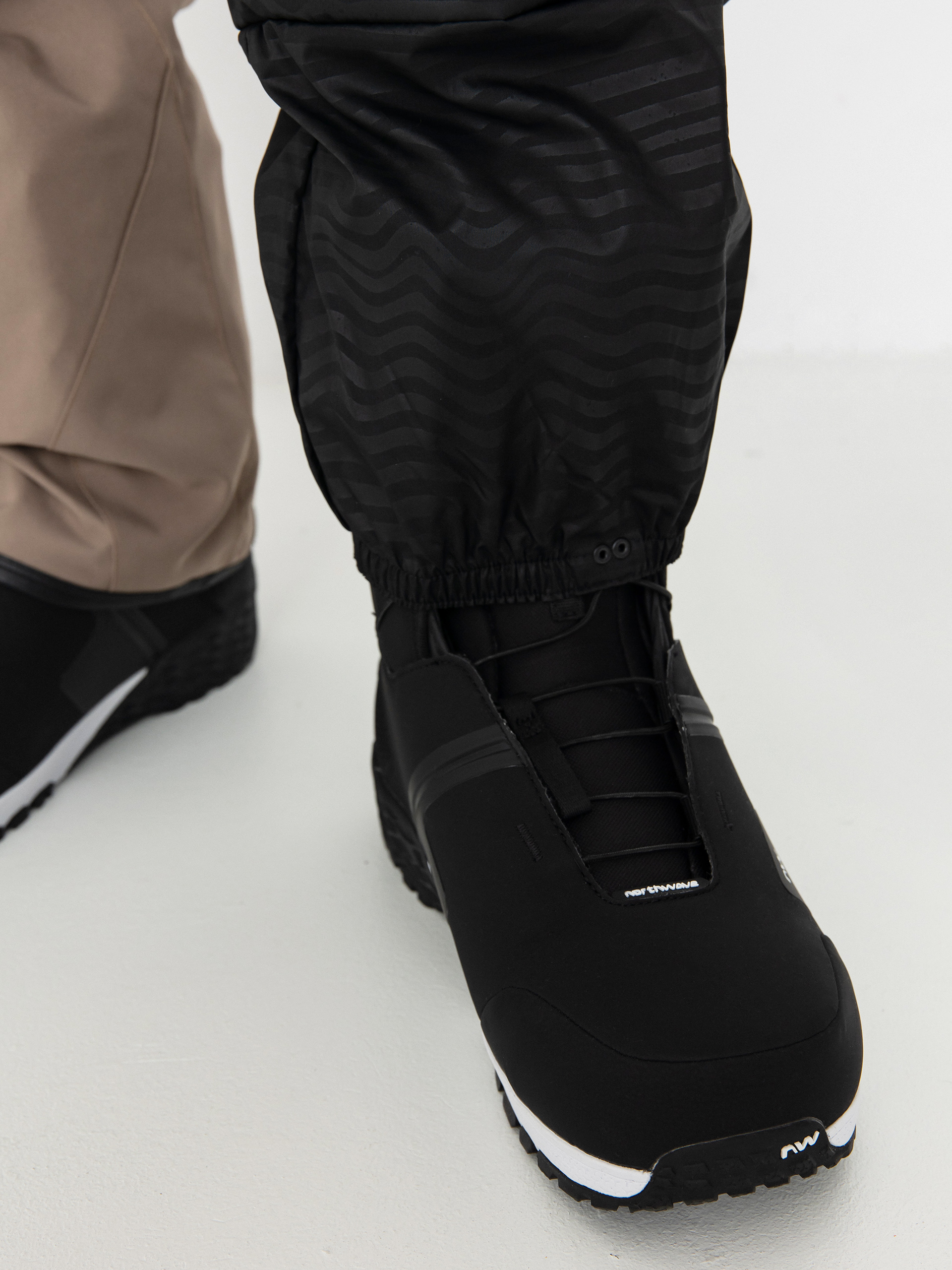 Pentru bărbați Pantaloni pentru snowboard Volcom Roan Bib Overall (chestnut brown)