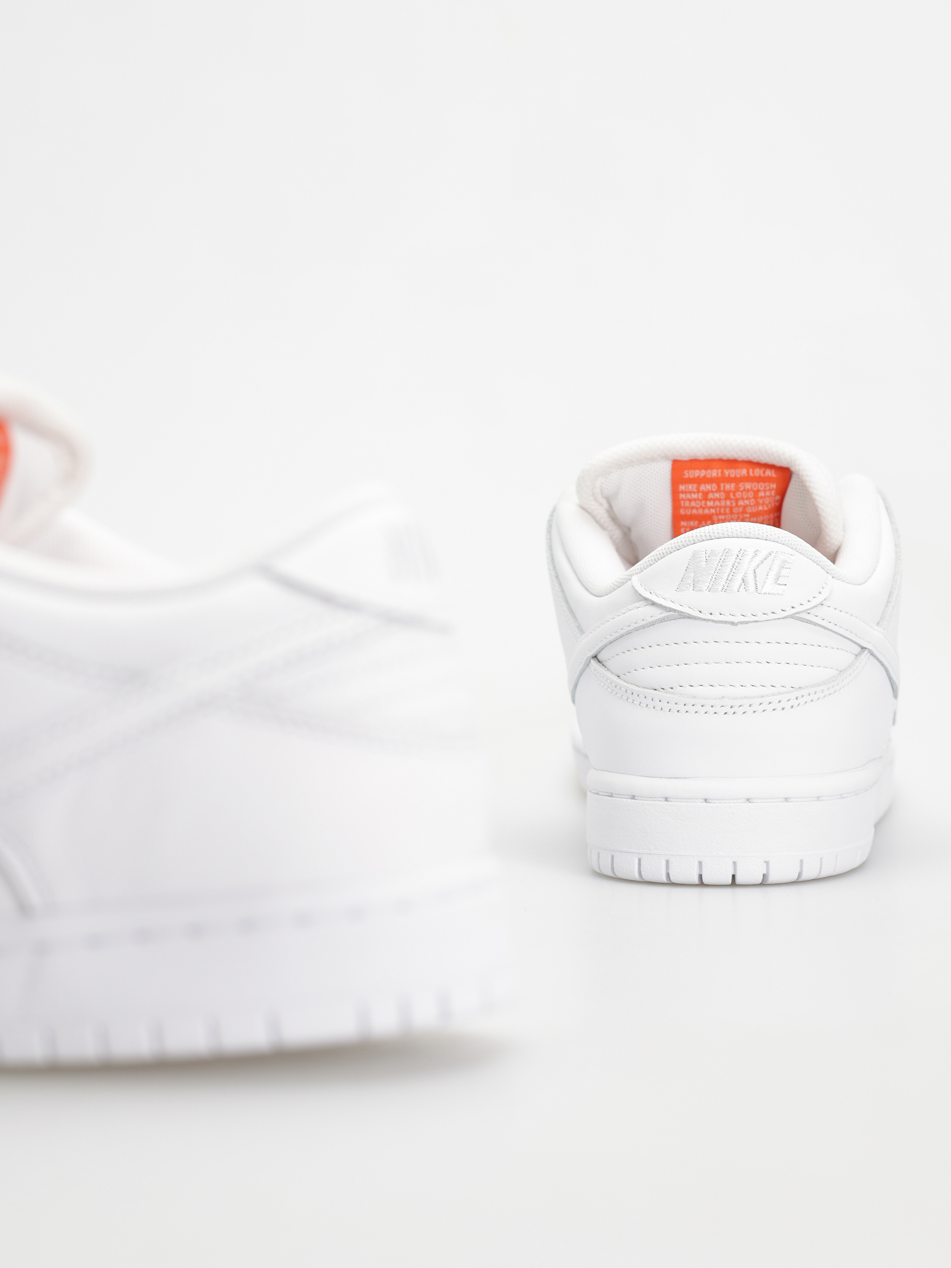 Pantofi Nike SB Dunk Low Pro (white/white white white)