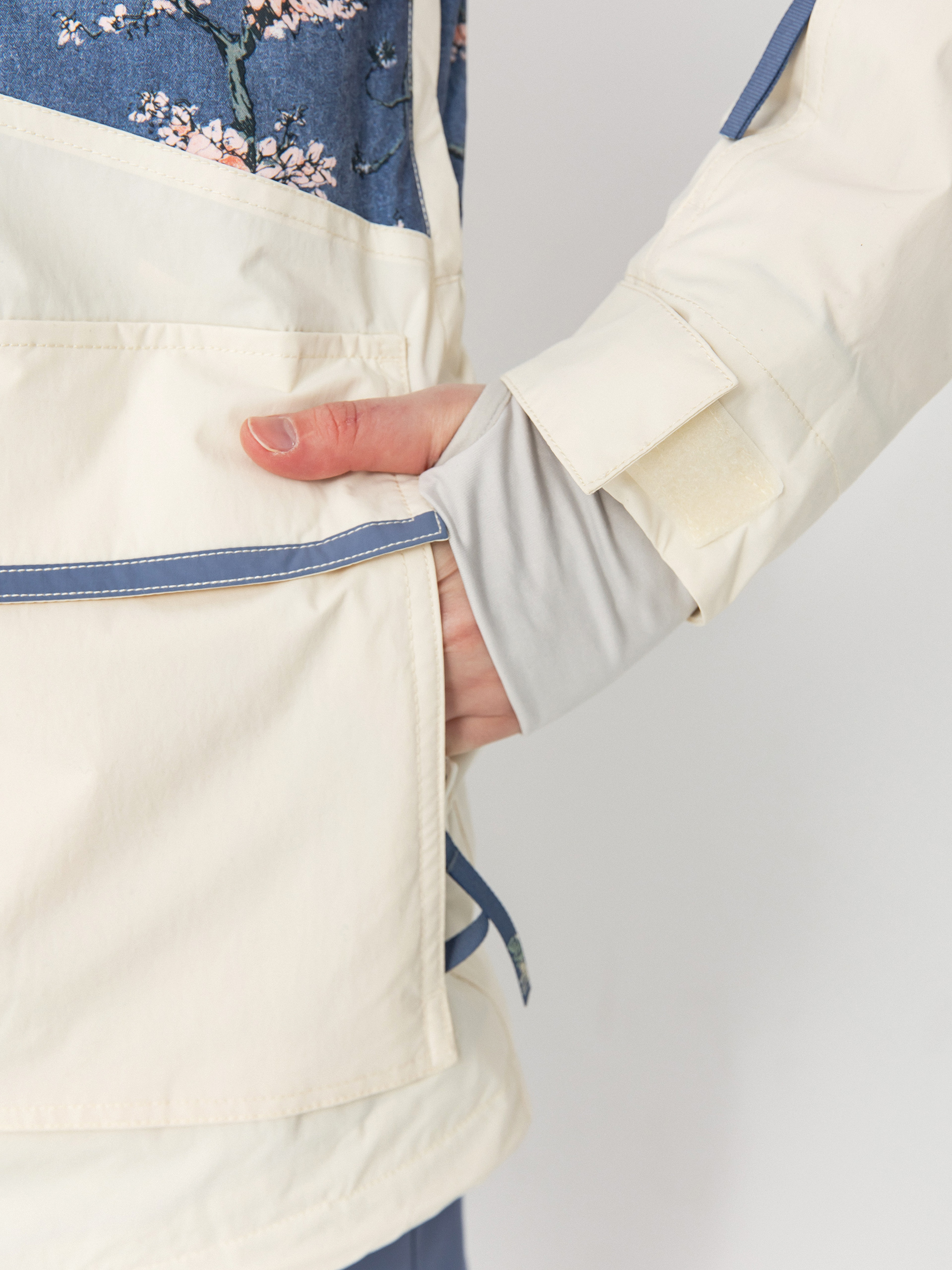 Pentru femei Geacă de snowboard Roxy Chloe Kim Parka (chloe blossom)