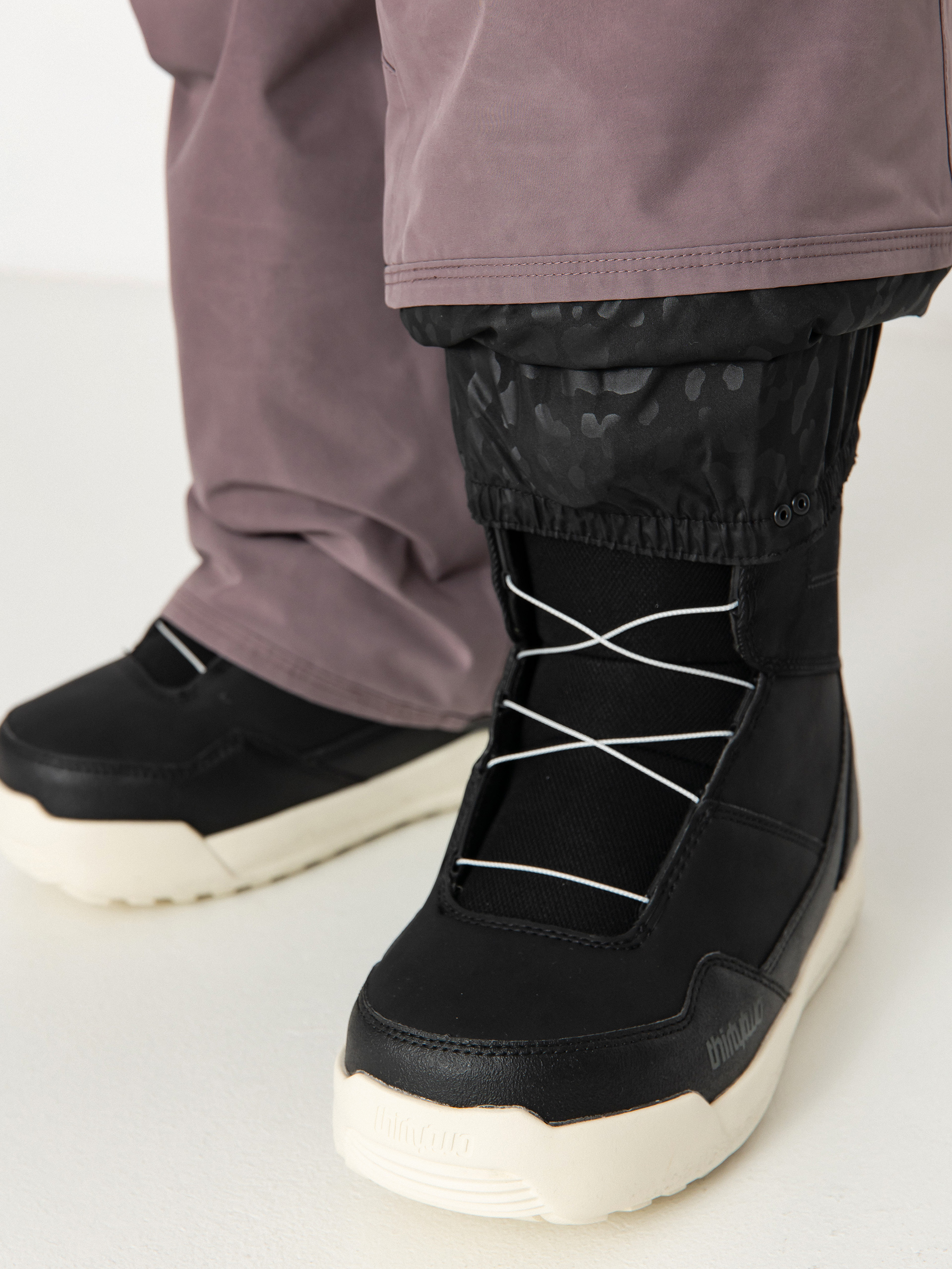 Pentru femei Pantaloni pentru snowboard Volcom Knox Ins Gore Tex (dusty lavender)