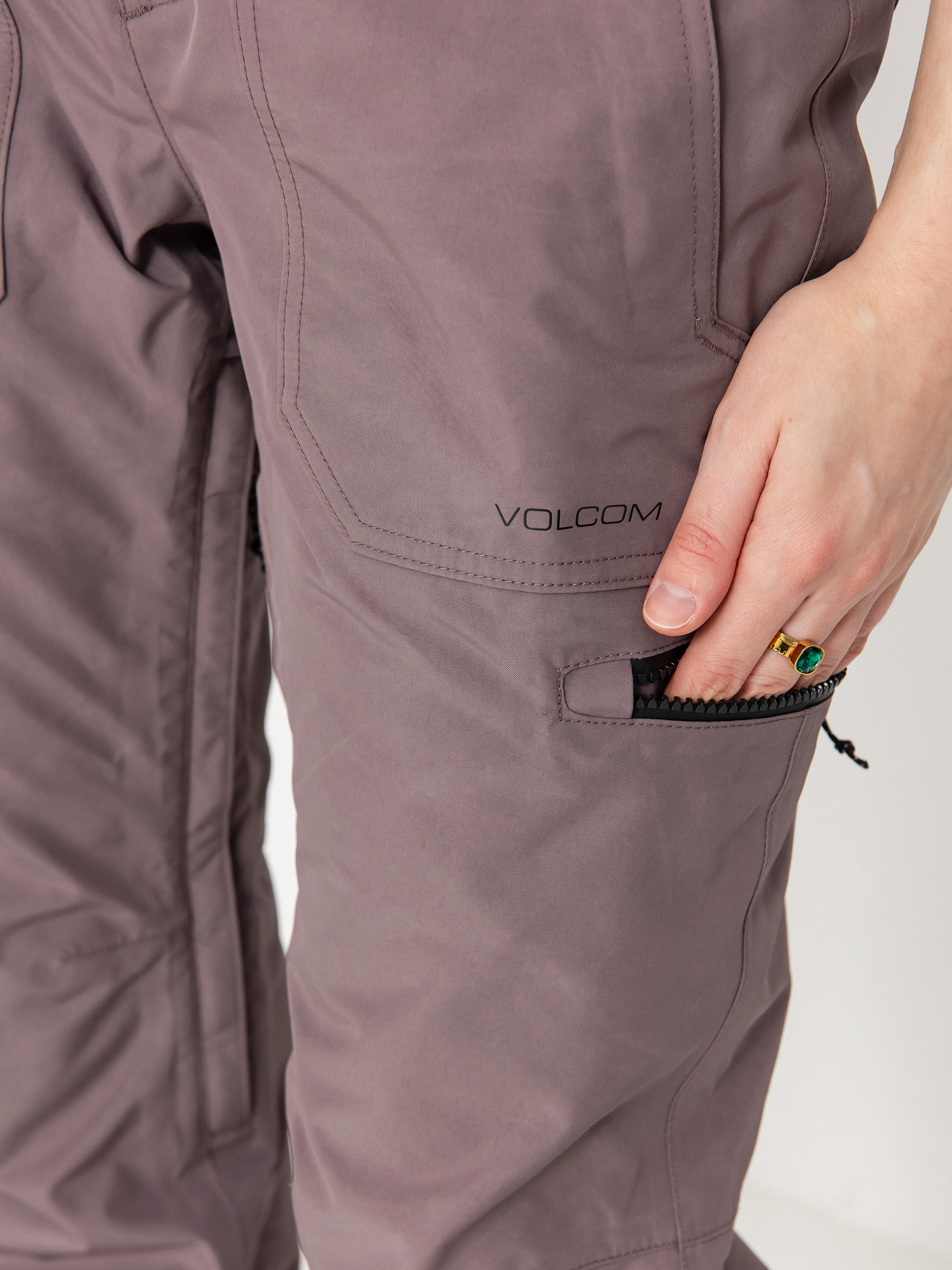 Pentru femei Pantaloni pentru snowboard Volcom Knox Ins Gore Tex (dusty lavender)