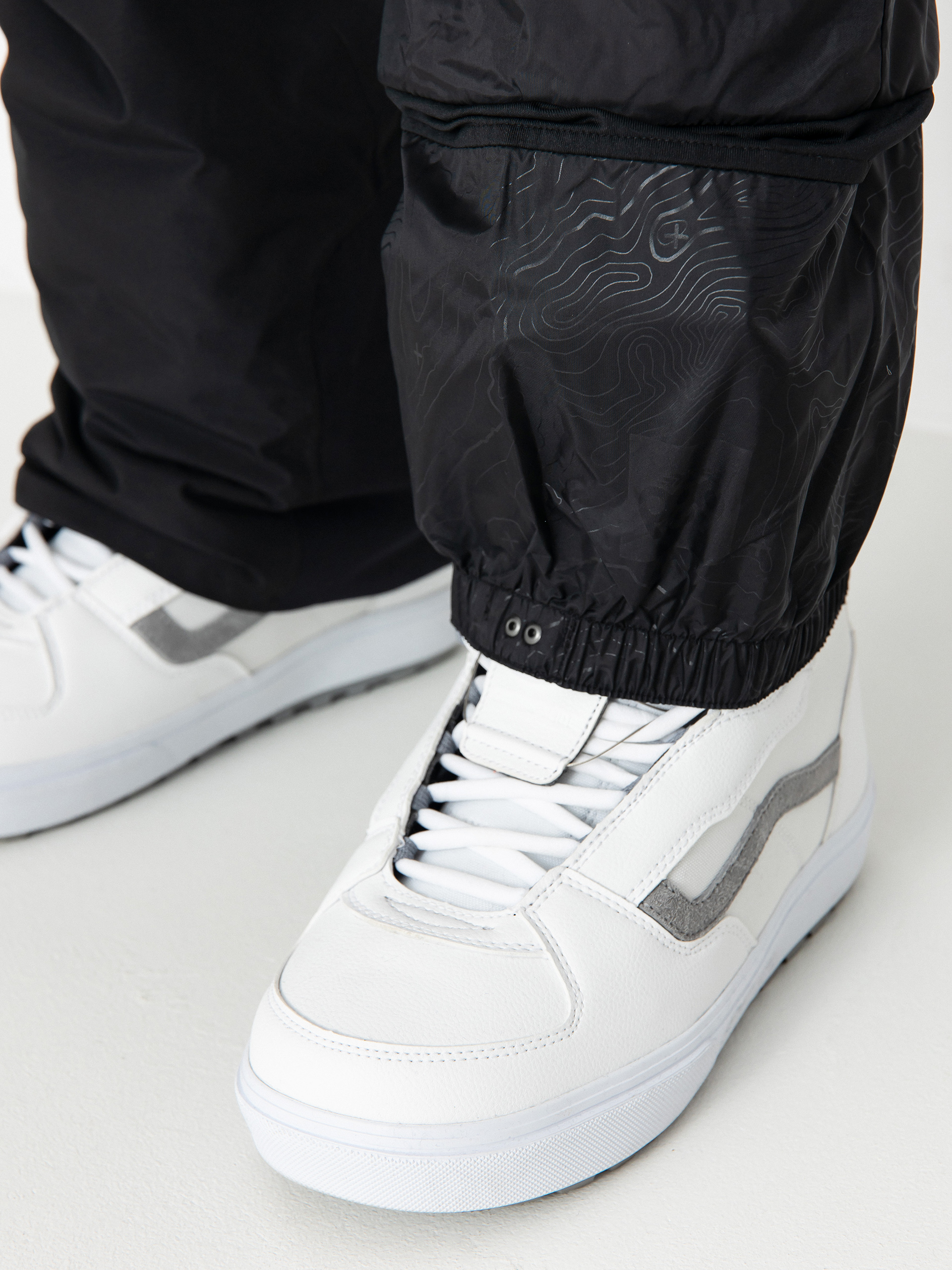 Pentru bărbați Pantaloni pentru snowboard 686 Gore Tex Core Insulated (black)