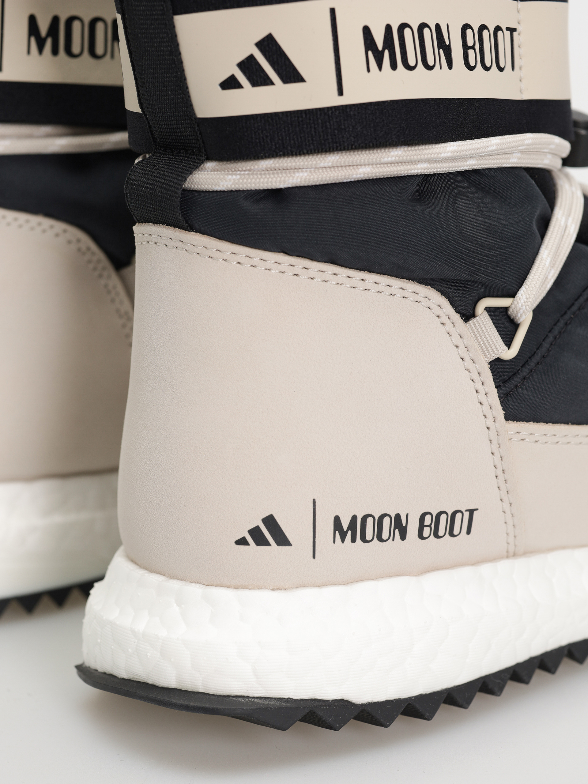 Pantofi adidas Originals Moonboost High (cblack/cblack/cbrown)
