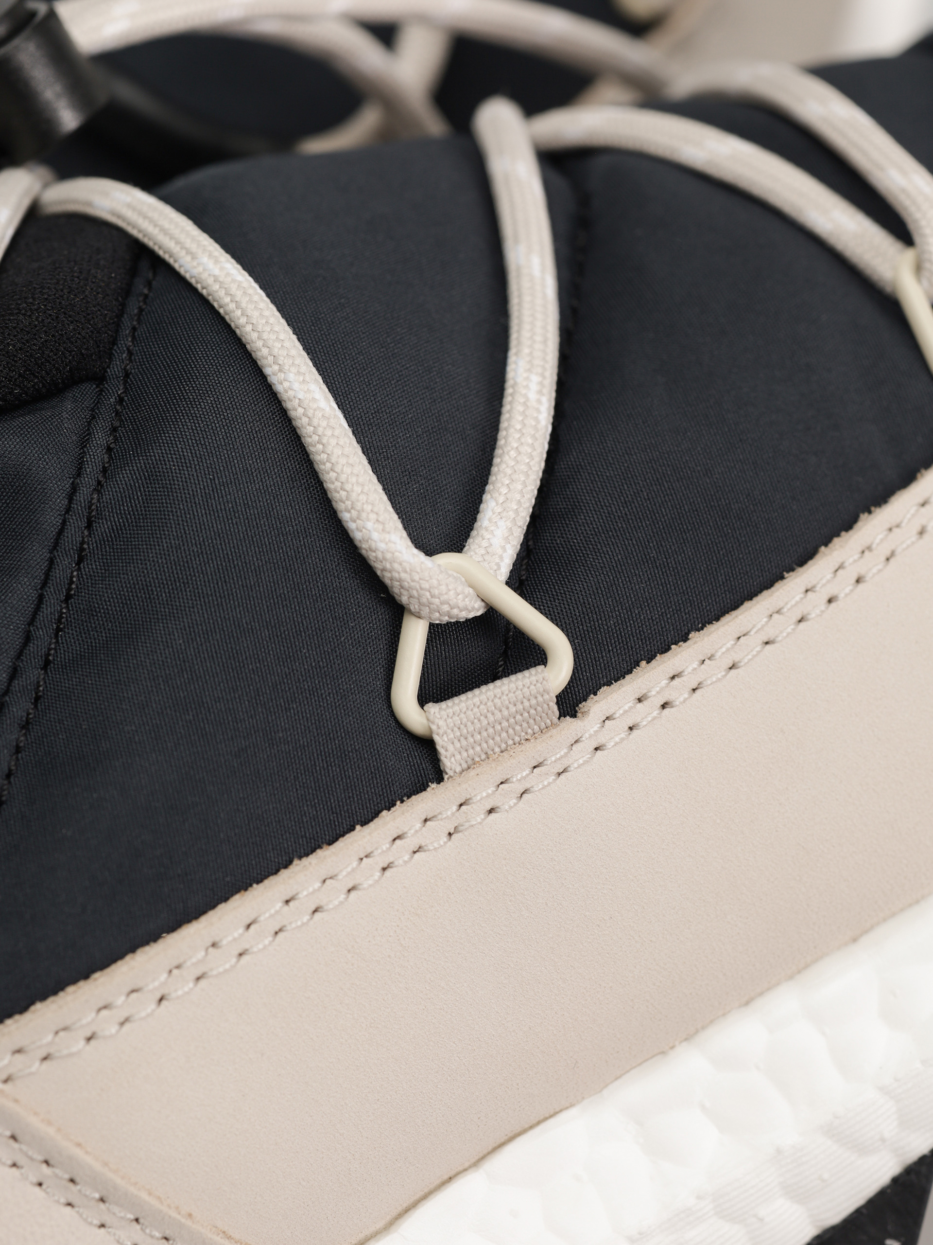 Pantofi adidas Originals Moonboost High (cblack/cblack/cbrown)