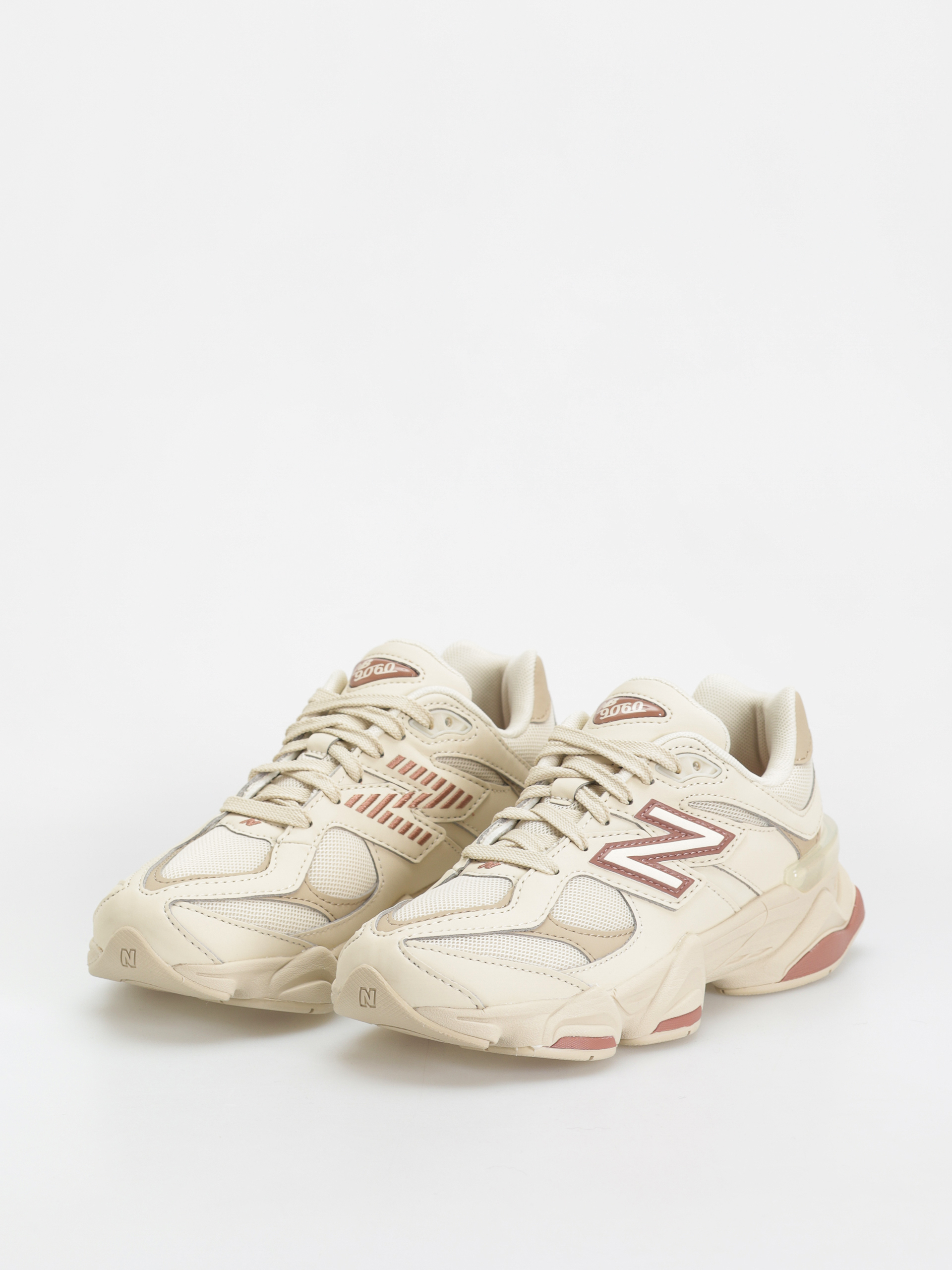 Pantofi New Balance 9060 JR (bone)
