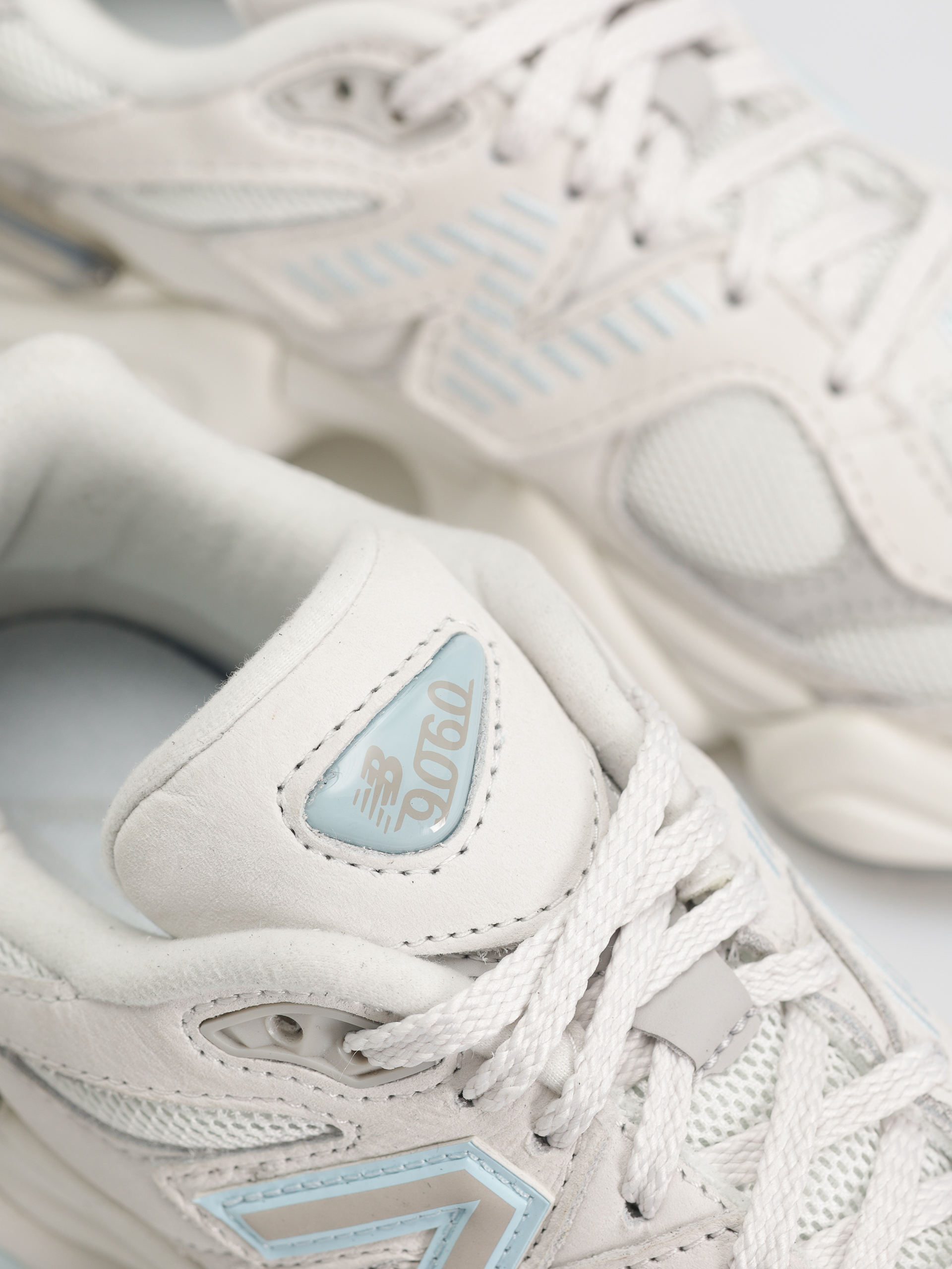 Pantofi New Balance 9060 (reflection)