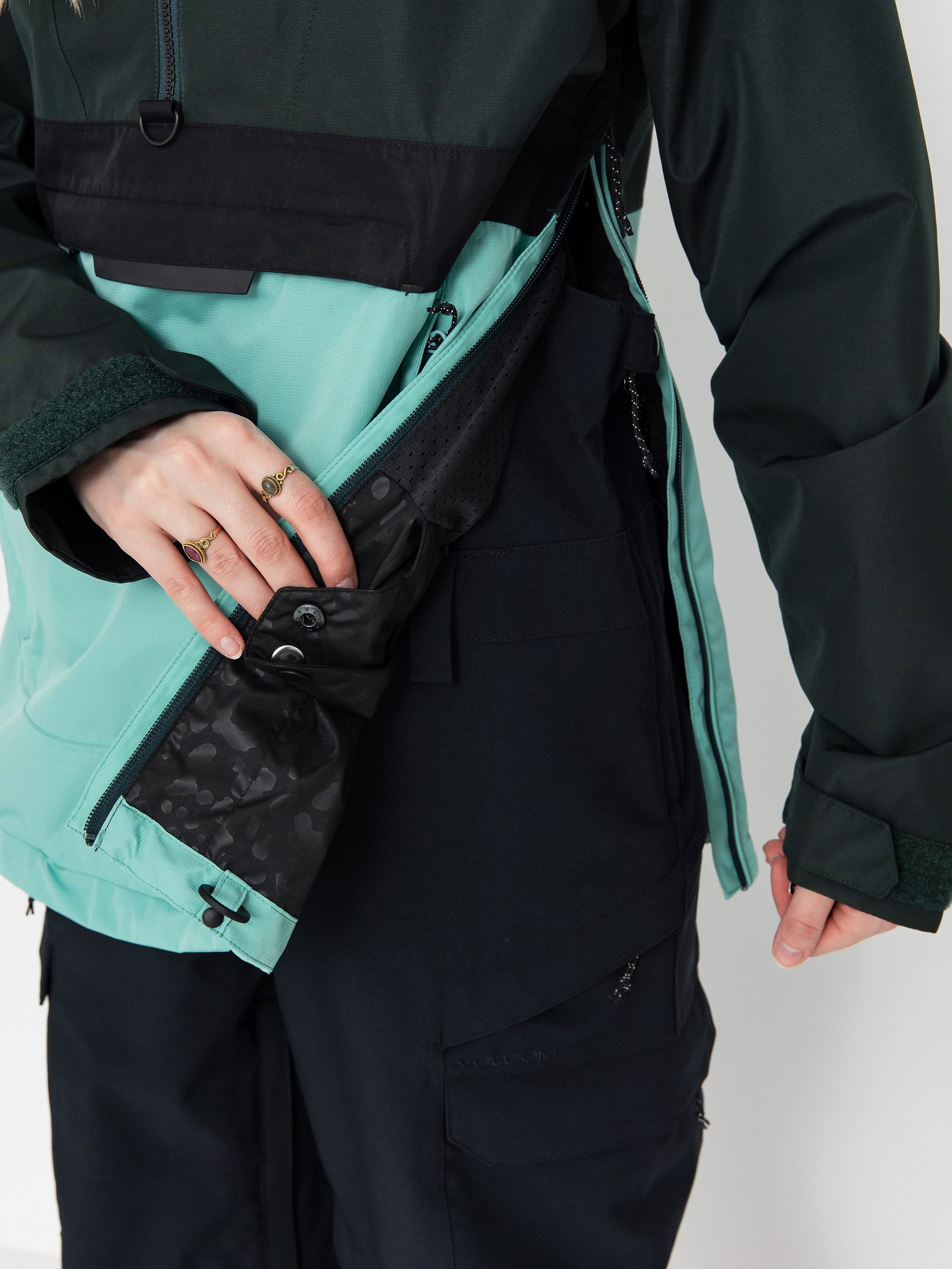 Pentru femei Geacă de snowboard Volcom Ashfield Pullover (wasabi)