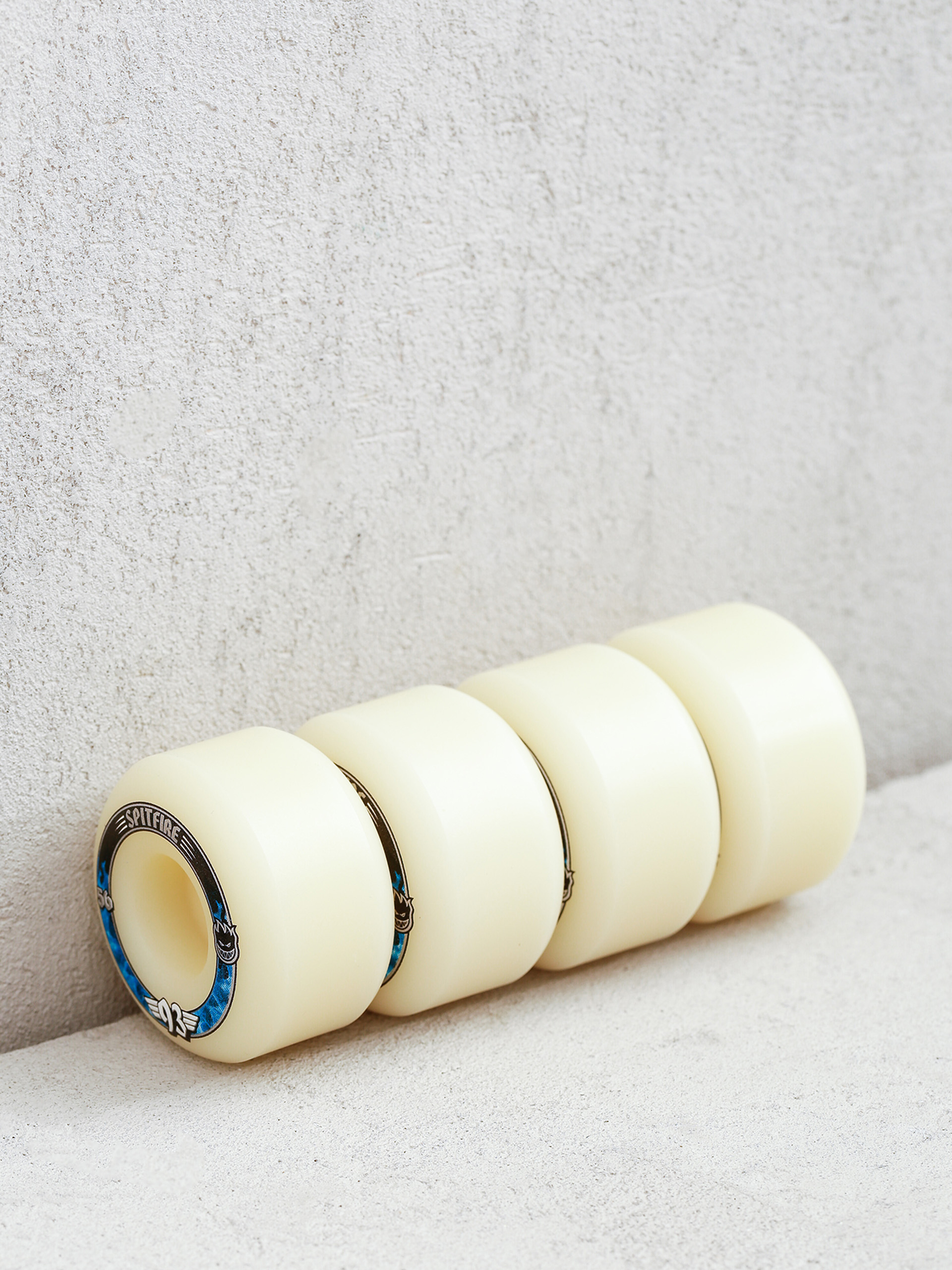 Role Spitfire F4 93D Radials (natural/blue)