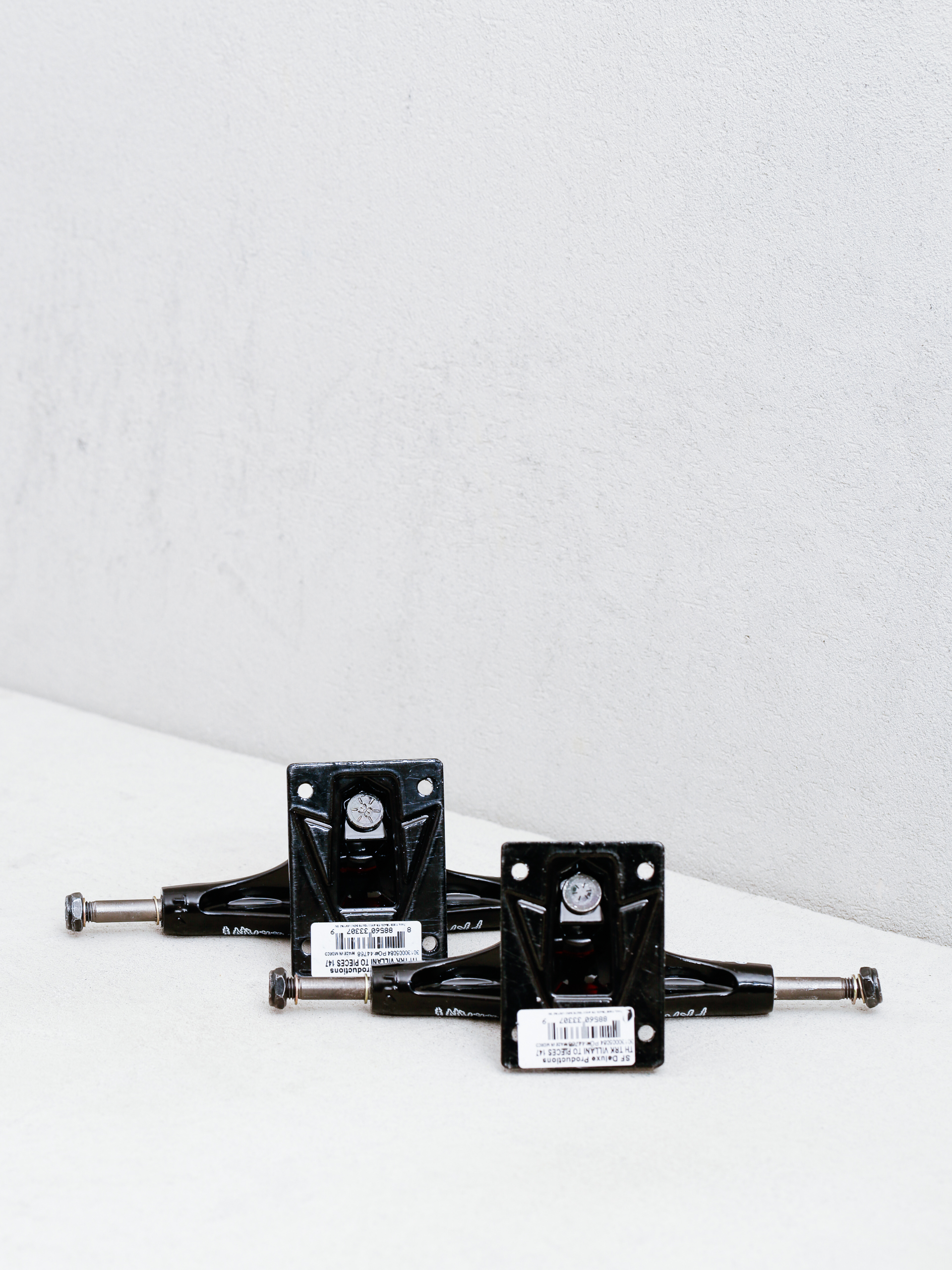 Axe Thunder Villani To Pieces (black)