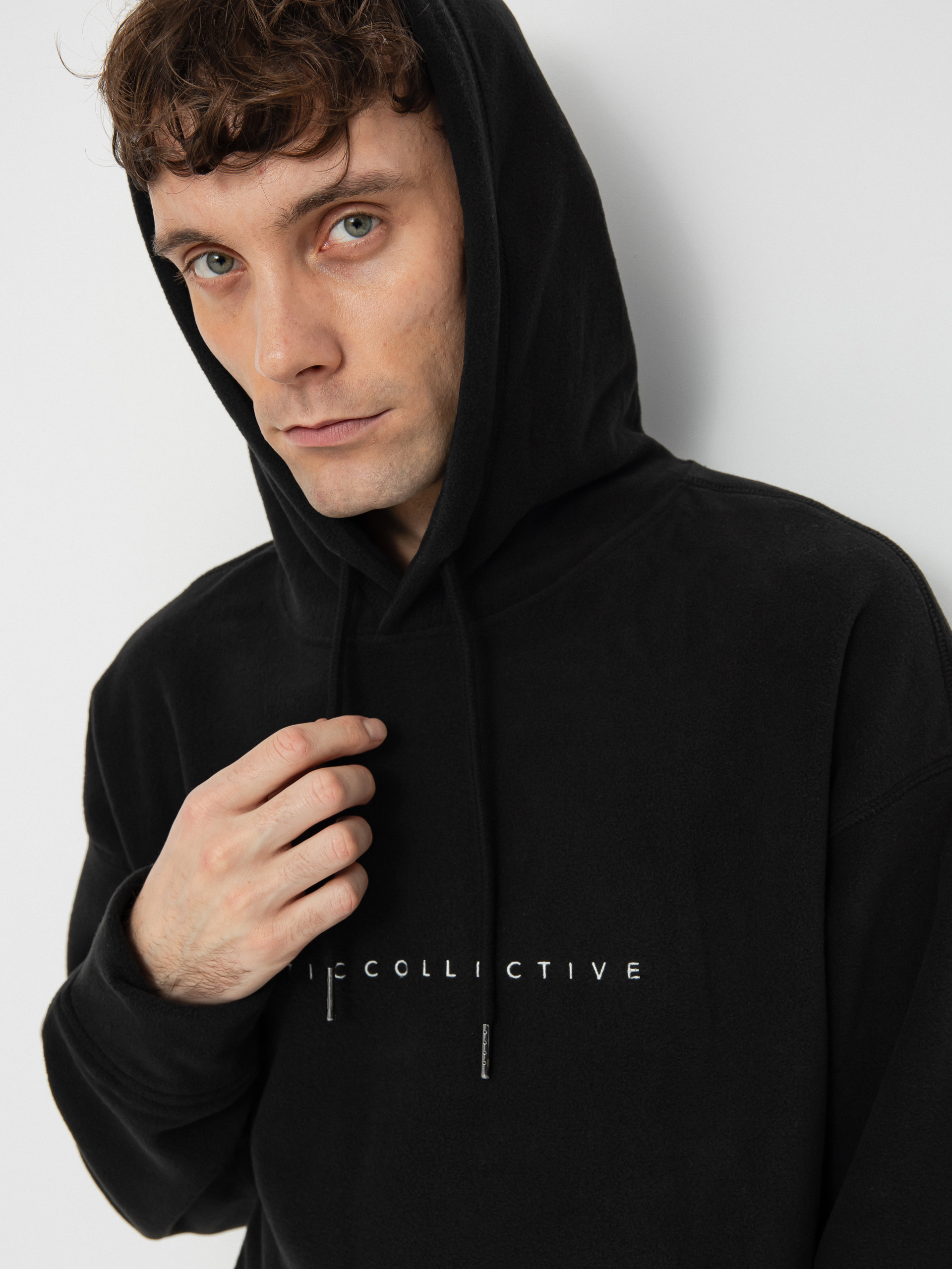 Hanorac cu glugă Poetic Collective Fleece HD (black)