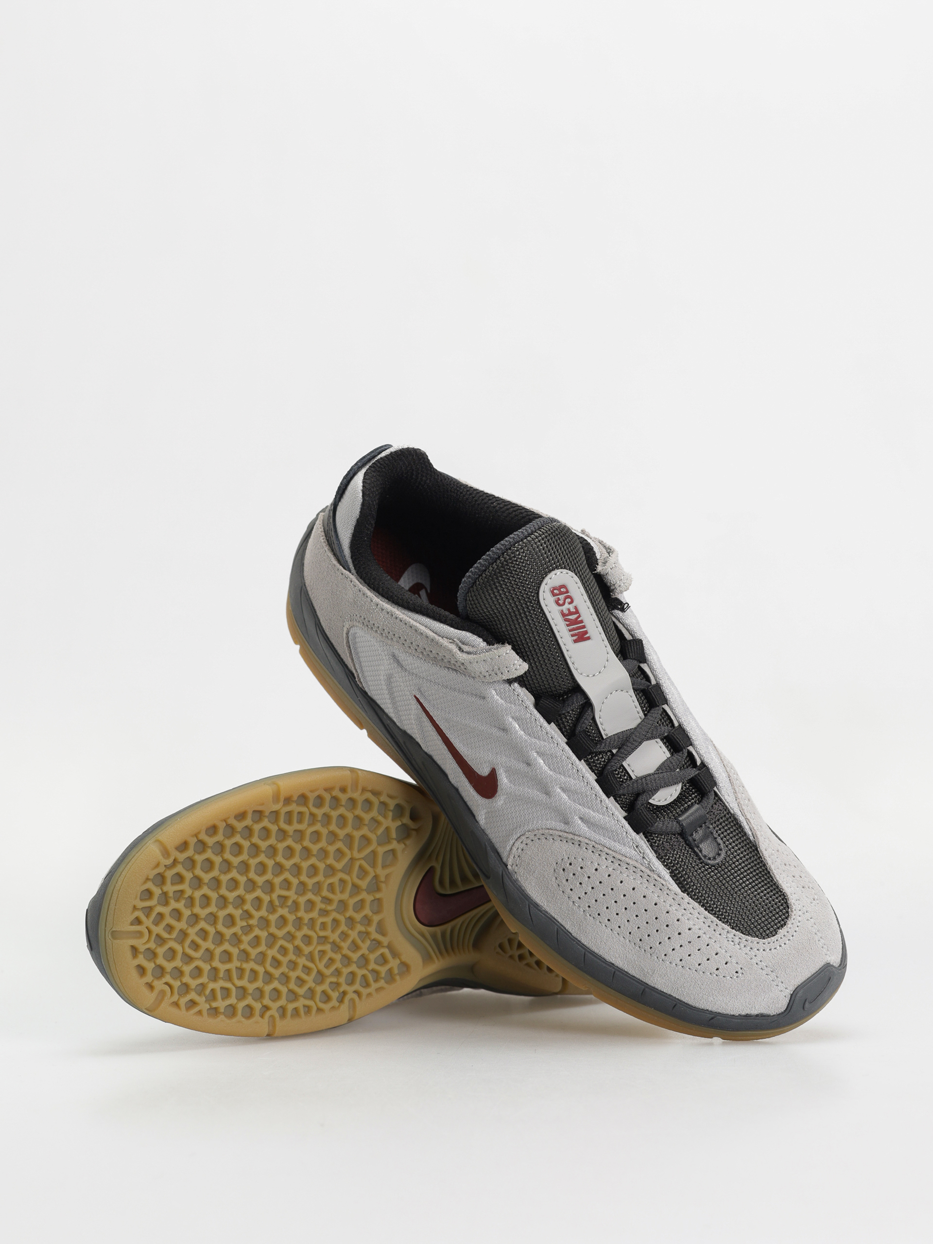 Pantofi Nike SB Vertebrae (lt smoke grey/dark team red)