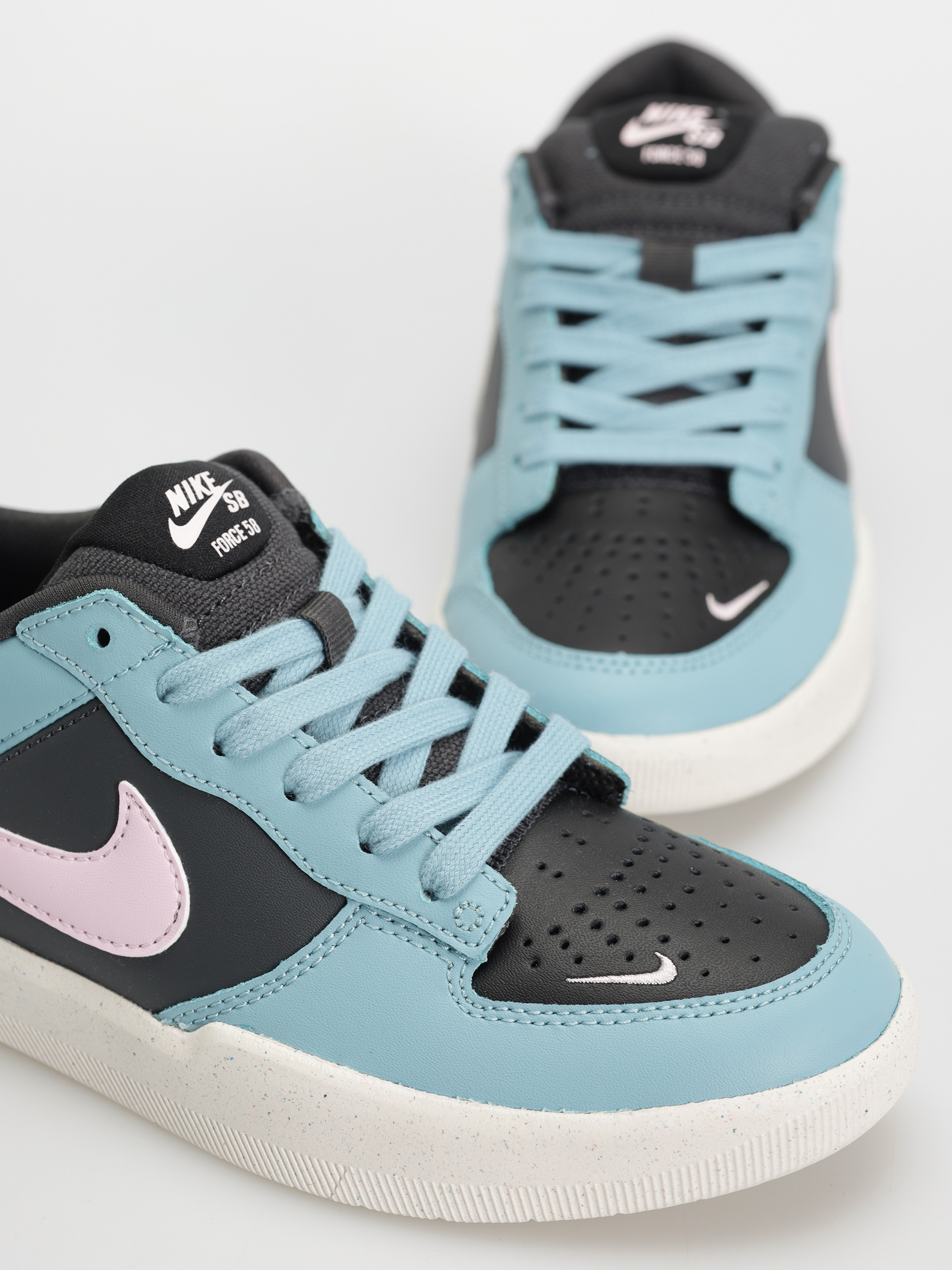 Pantofi Nike SB Force 58 Premium (denim turq/pink foam  dk smoke grey)