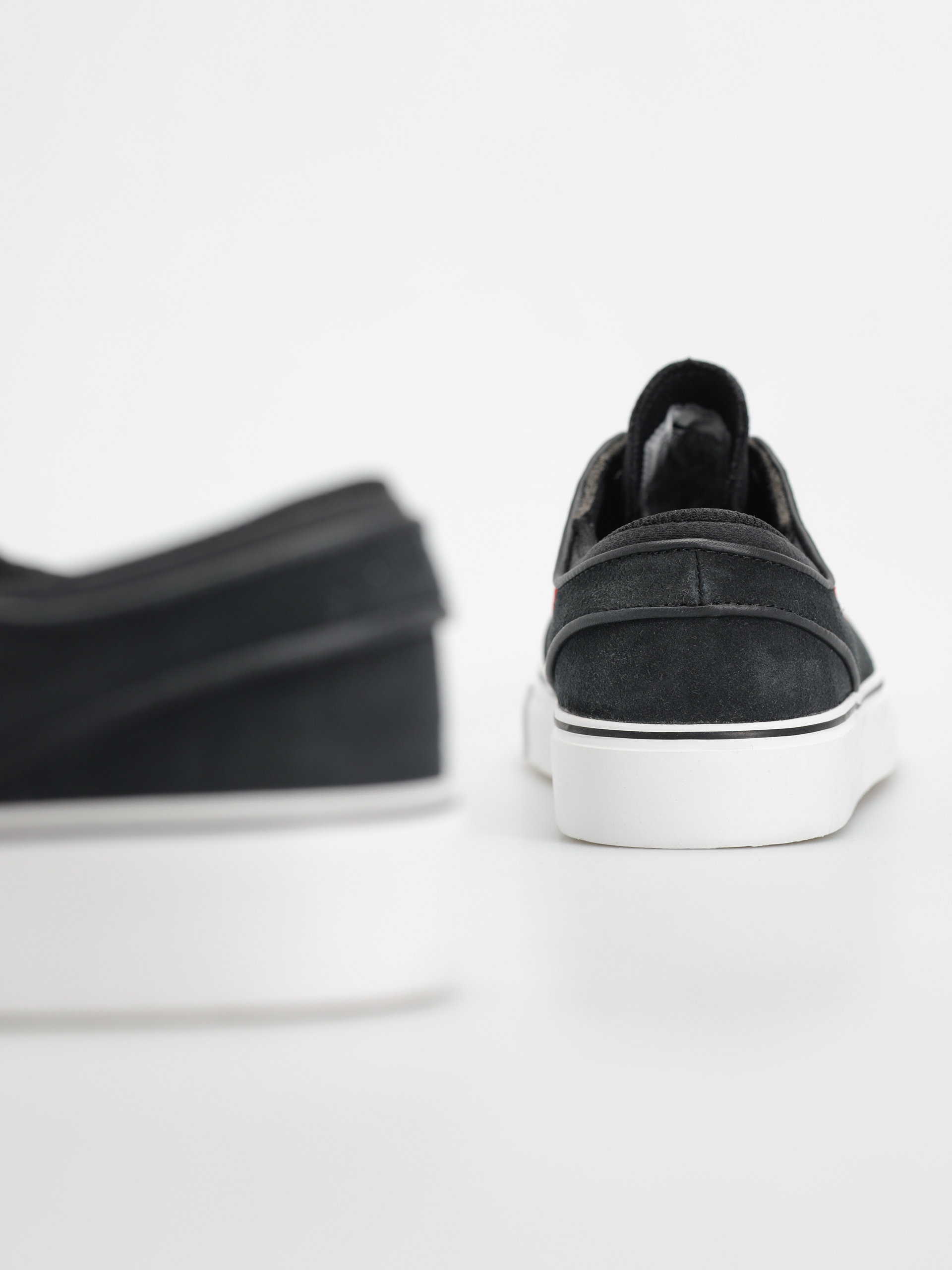 Pantofi Nike SB Stefan Janoski JR (black/university red black summit white)