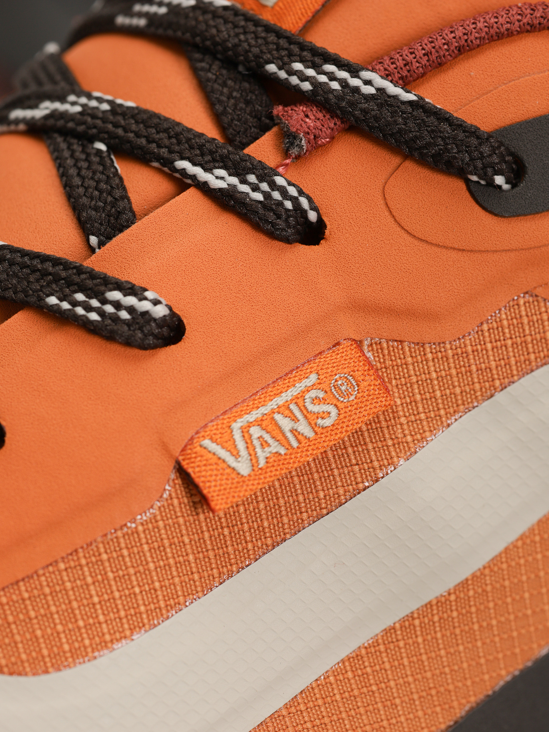 Pantofi Vans Mte Crosspath (marmalade)