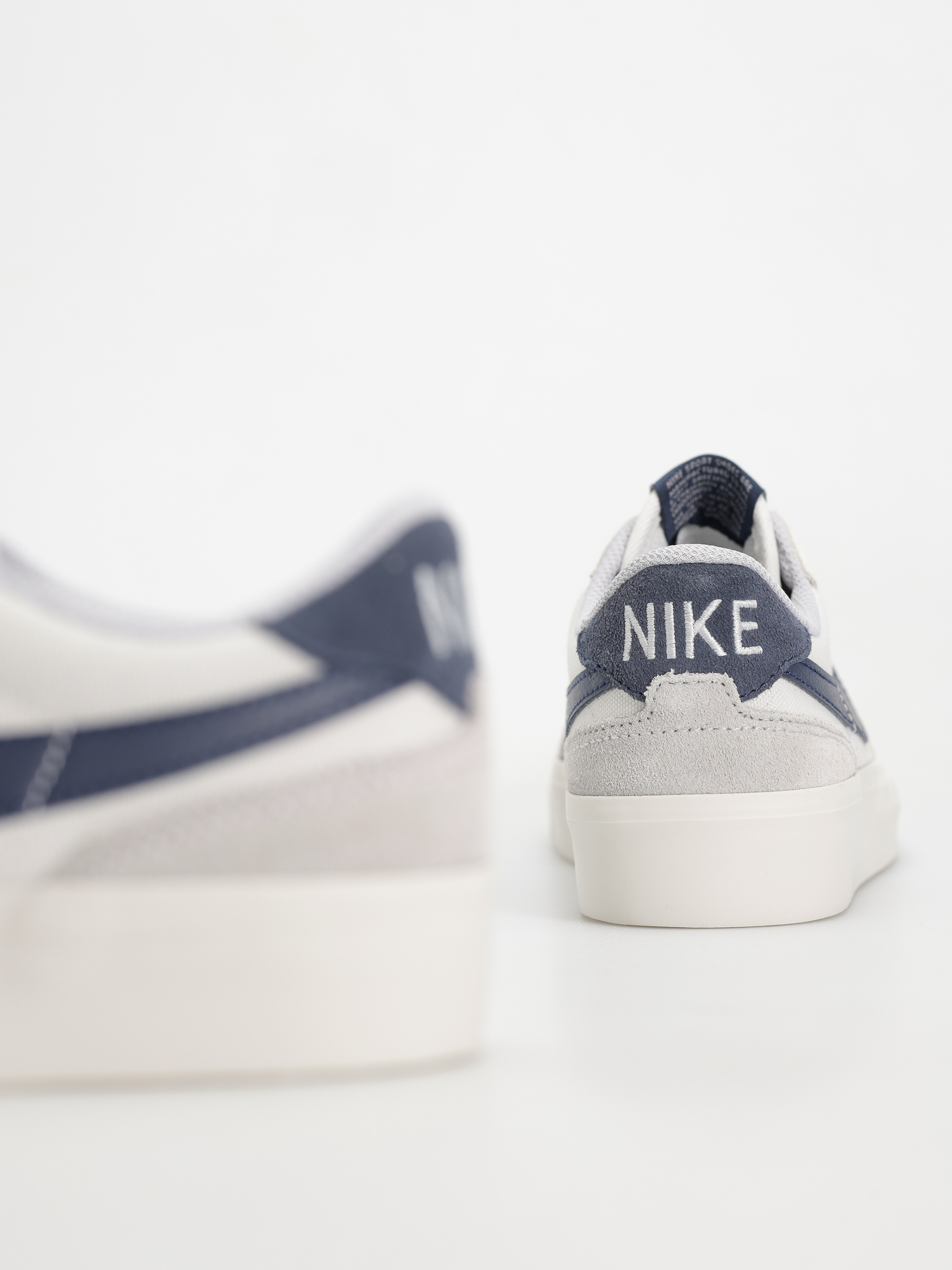 Pantofi Nike SB Zoom Pogo Plus (photon dust/midnight navy wolf grey)