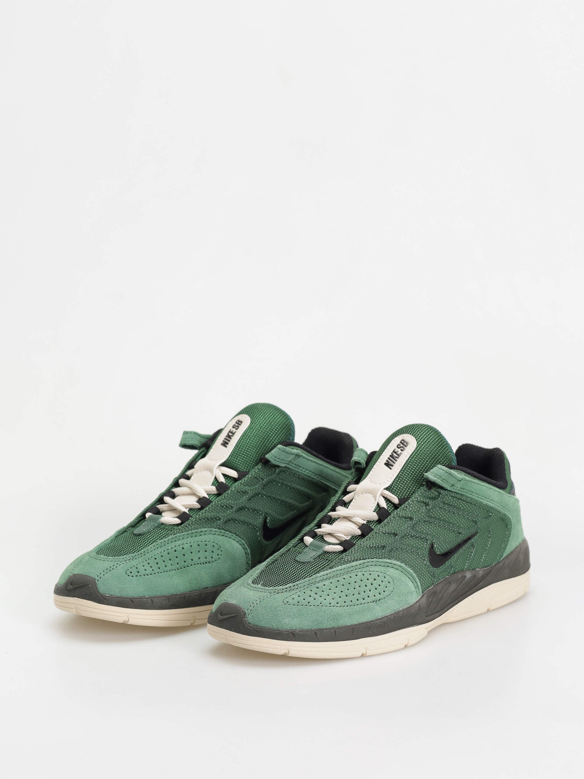 Pantofi Nike SB Vertebrae (fir/black sequoia lt orewood brn)