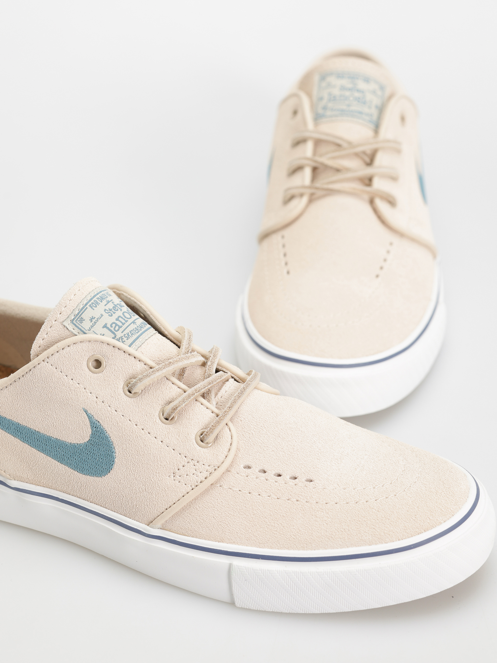 Pantofi Nike SB Zoom Janoski OG+ (sanddrift/smokey blue thunder blue)