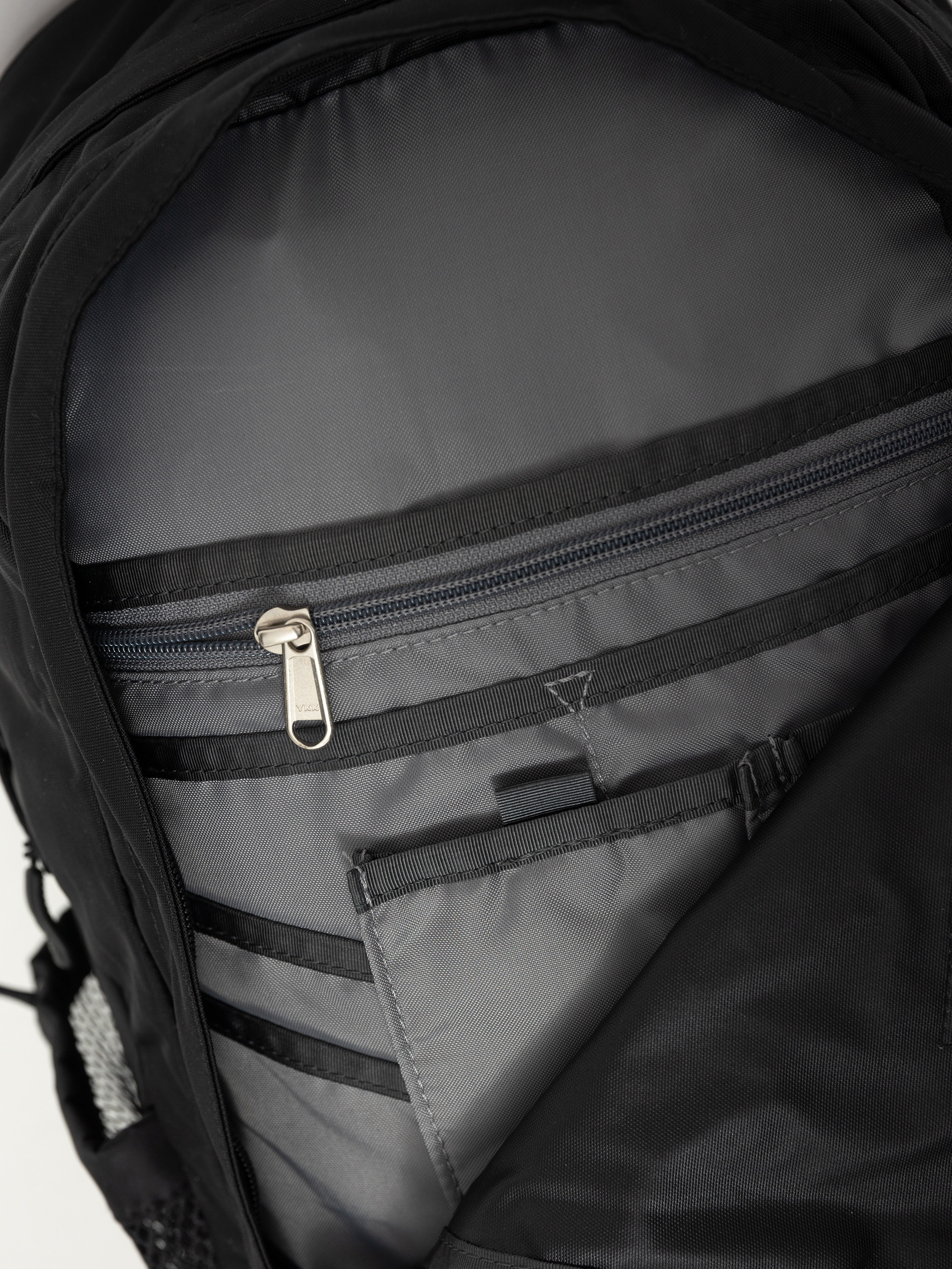 Rucsac The North Face Hot Shot Se (tnf black tnf white npf)