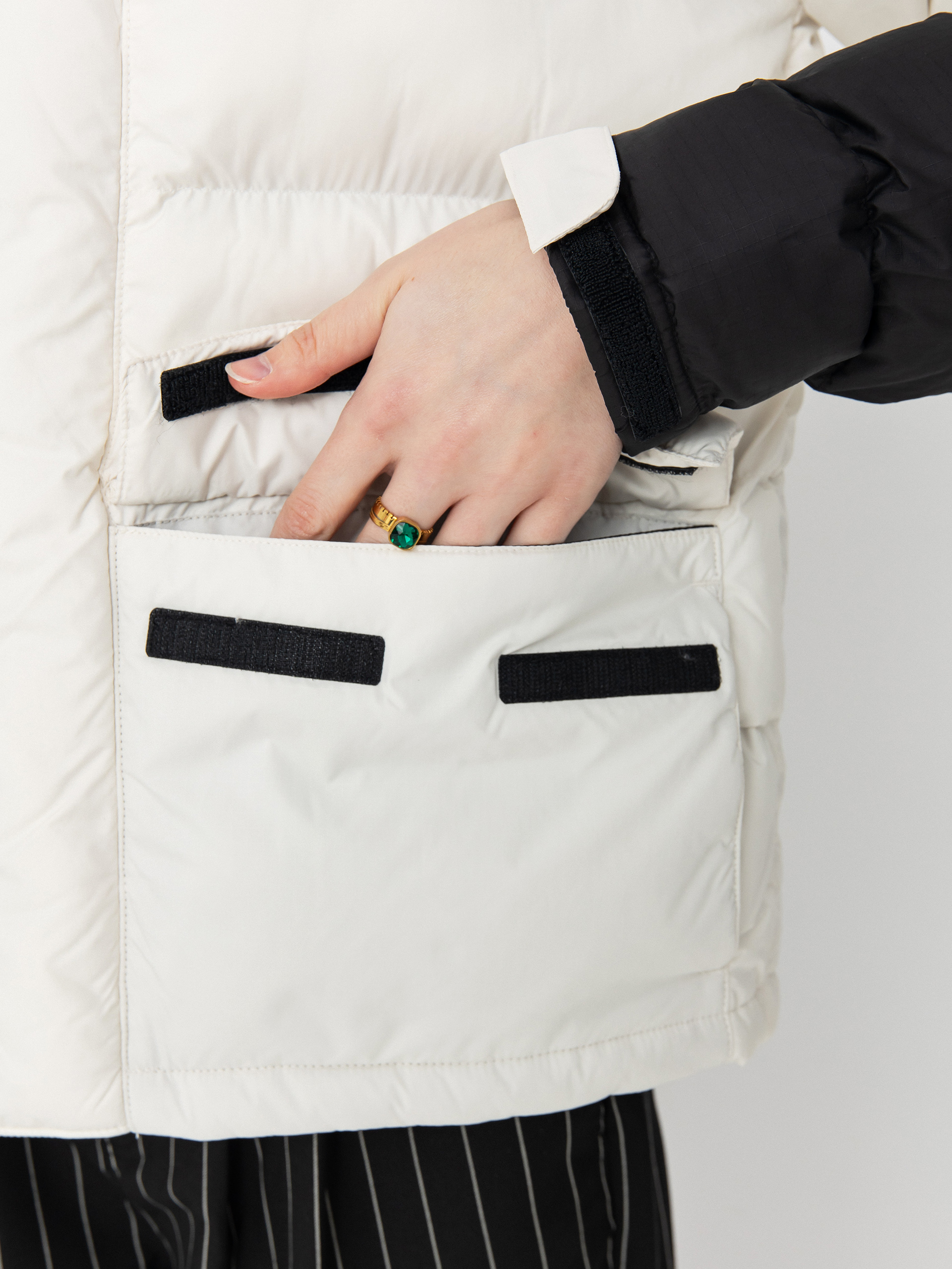 Geacă The North Face Limbara Insulated Wmn (white dune)