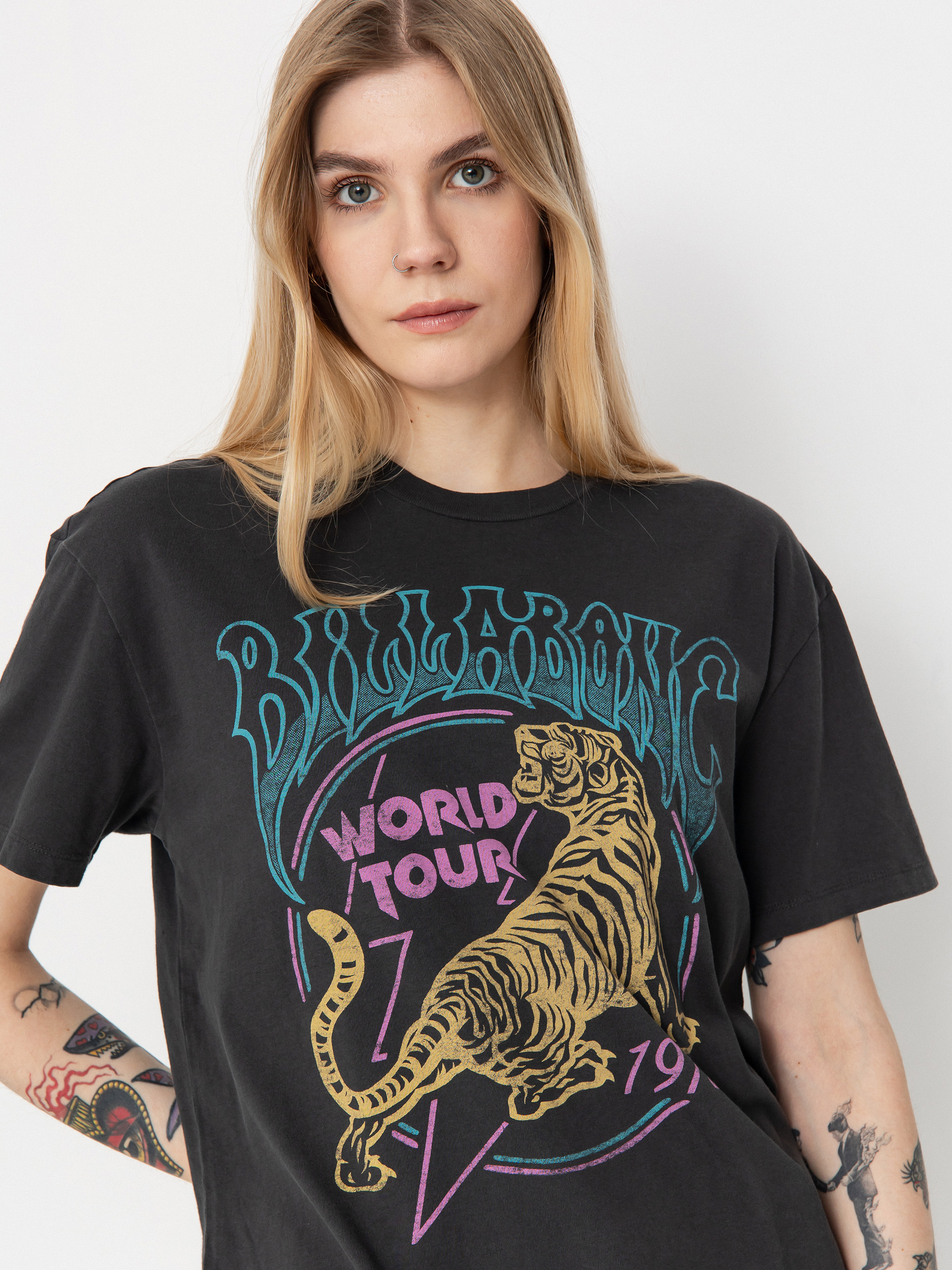 Tricou Billabong World Tour 73 Wmn (off black)