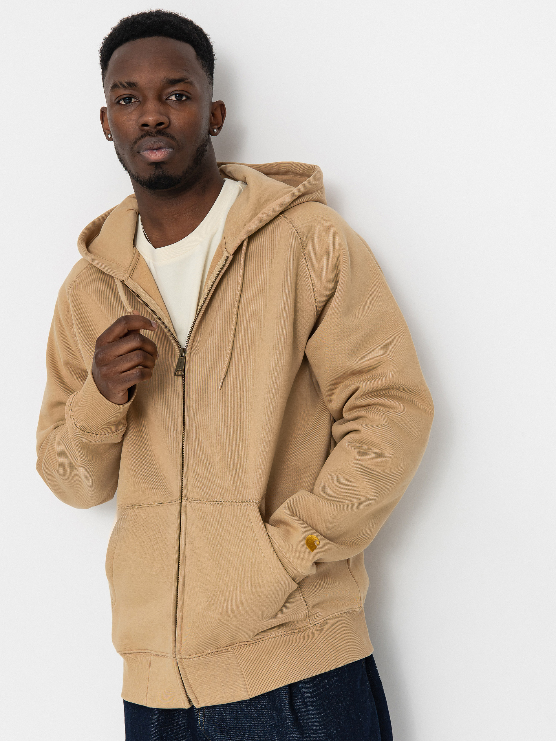 Hanorac cu glugă Carhartt WIP Chase ZHD (dusty h brown/gold)