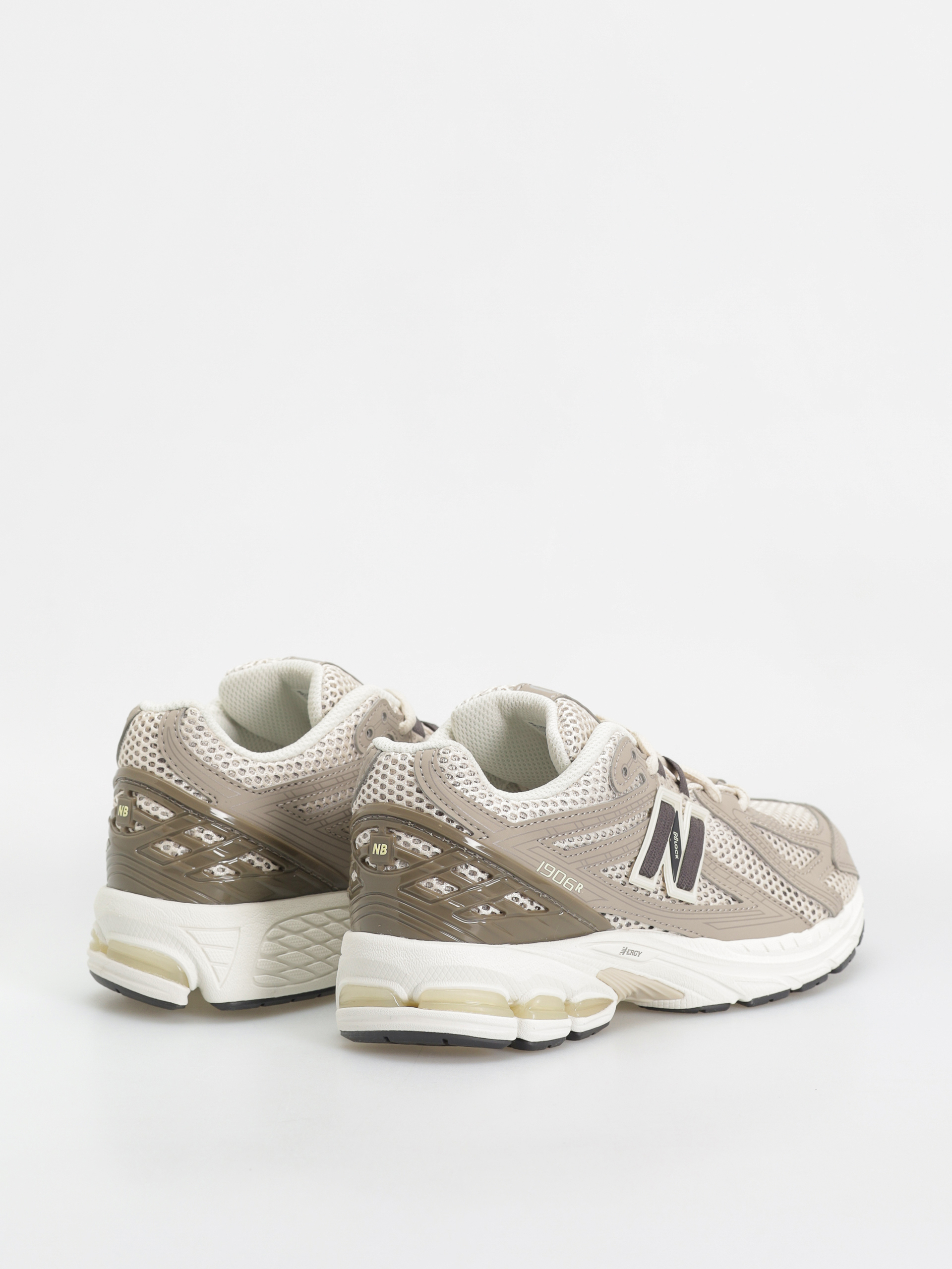Pantofi New Balance 1906 JR (arid stone)