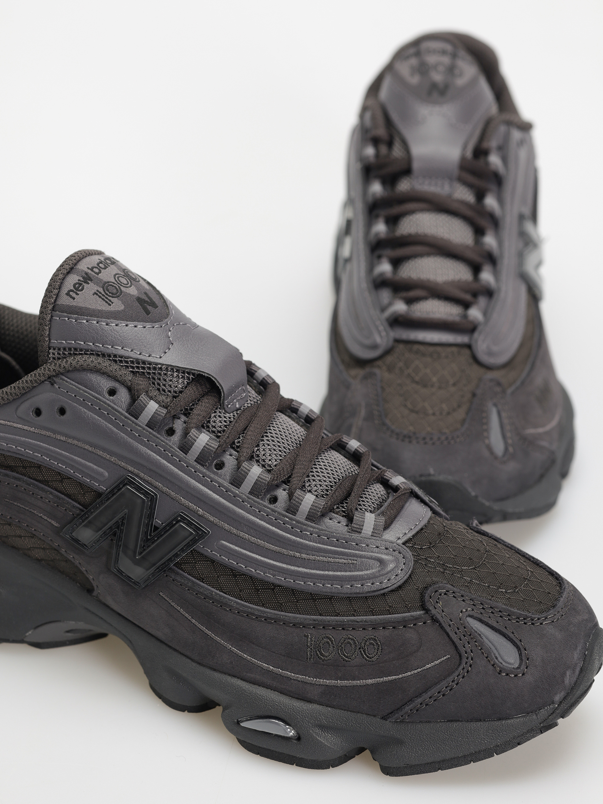 Pantofi New Balance 1000 (black cement)