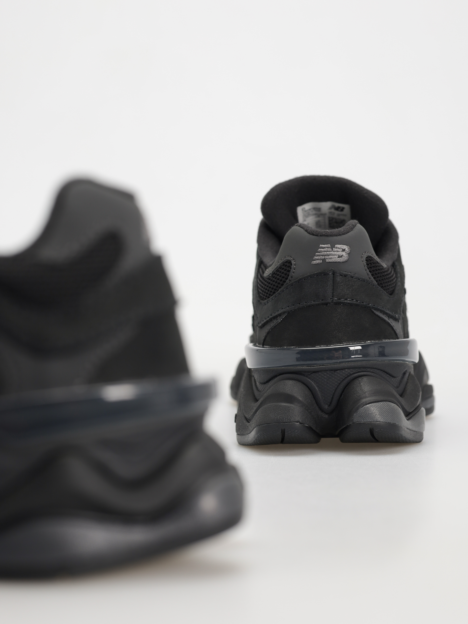 Pantofi New Balance 9060 (black)