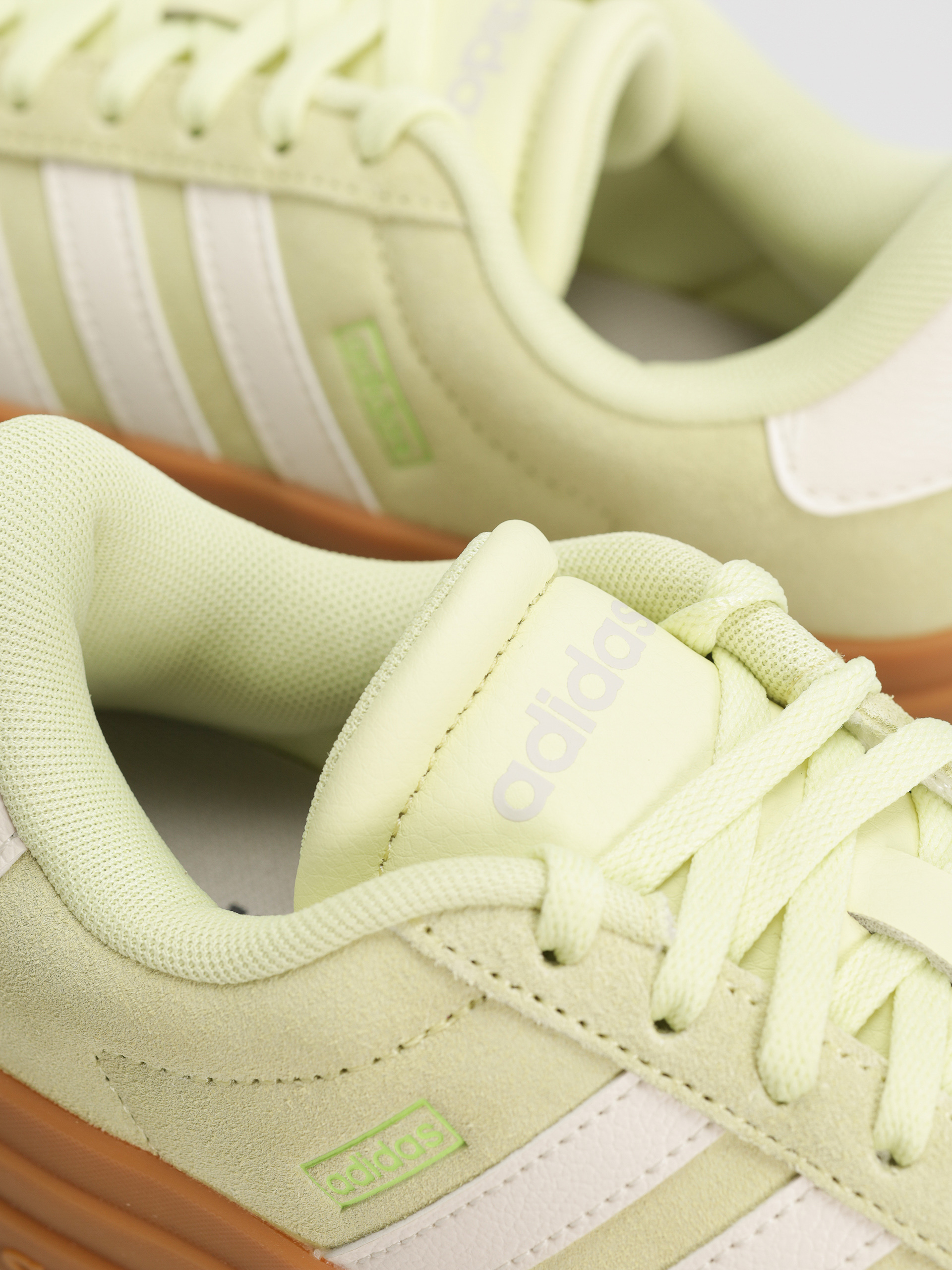 Pantofi adidas Vl Court Bold Wmn (iceyel/owhite/luclem)