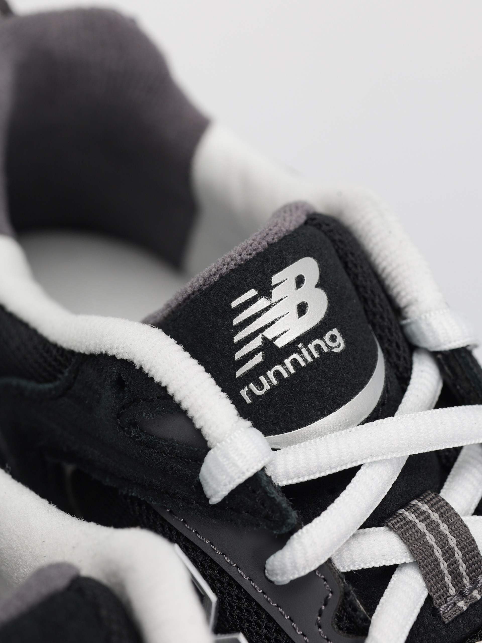 Pantofi New Balance 530 (black)