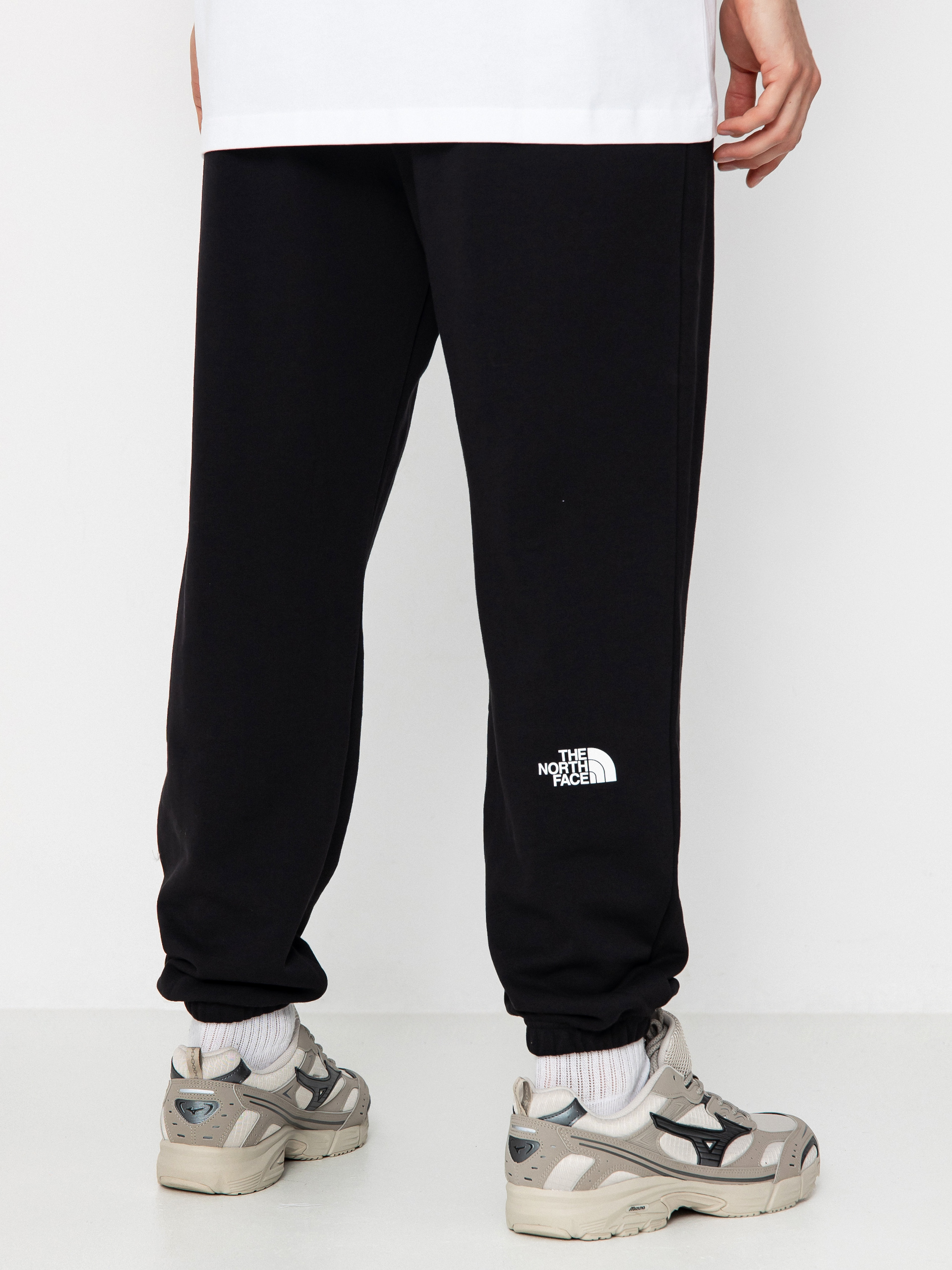 Pantaloni The North Face Simple Dome Light Regular Tapered Jogger (tnf black)