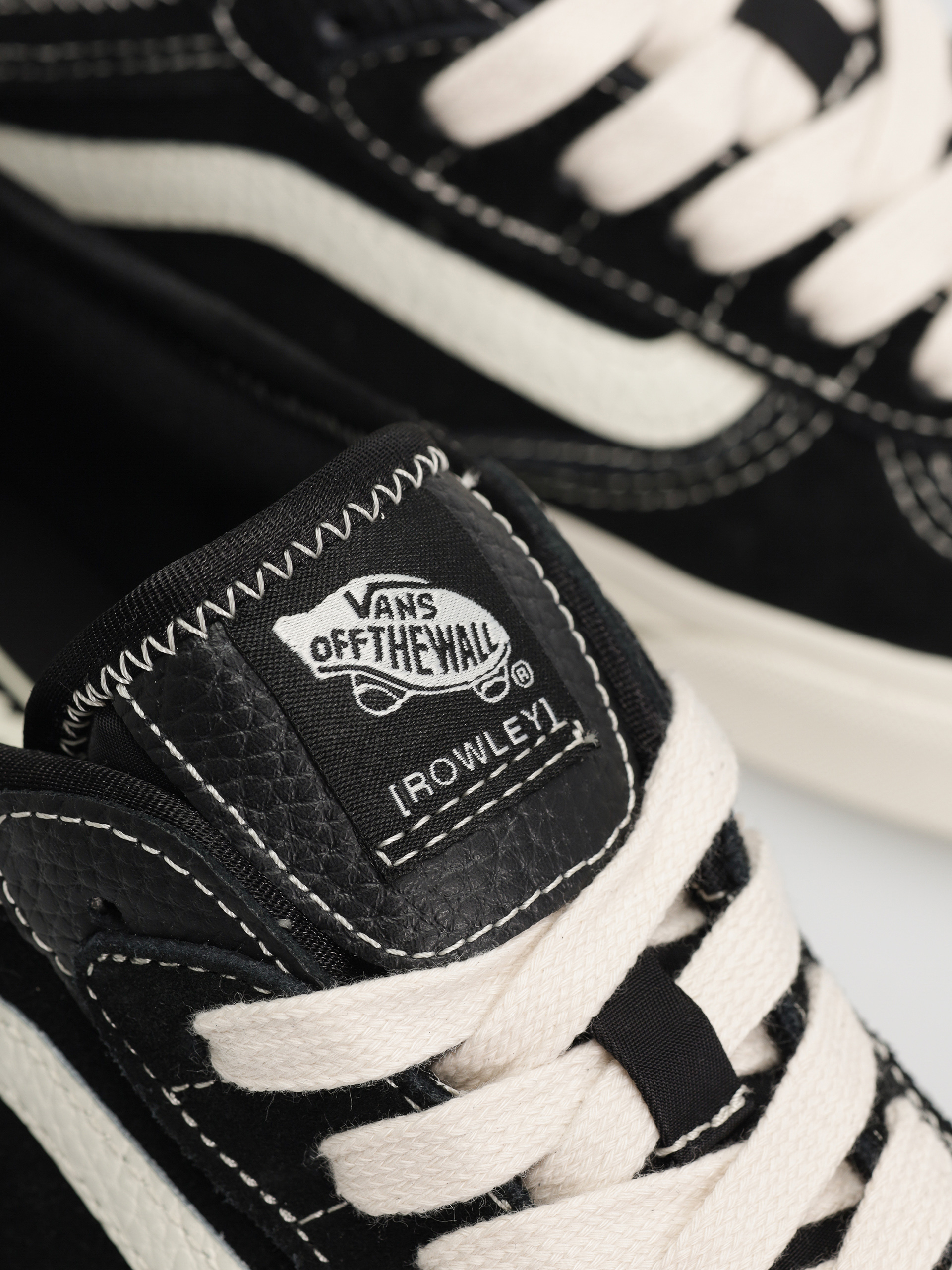 Pantofi Vans Rowley Classic (black/marshmallow)