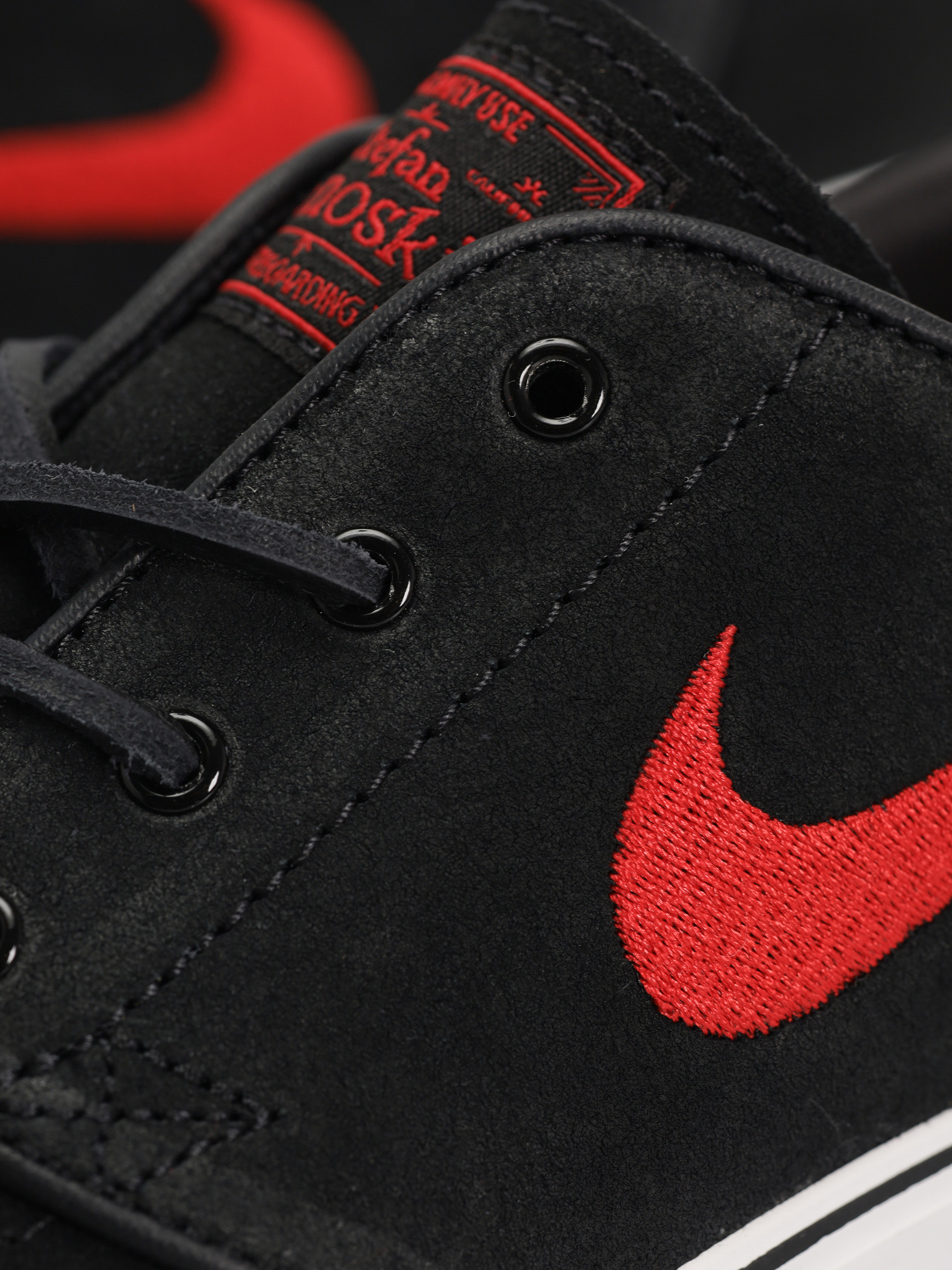 Pantofi Nike SB Zoom Janoski OG+ (black/university red black summit white)