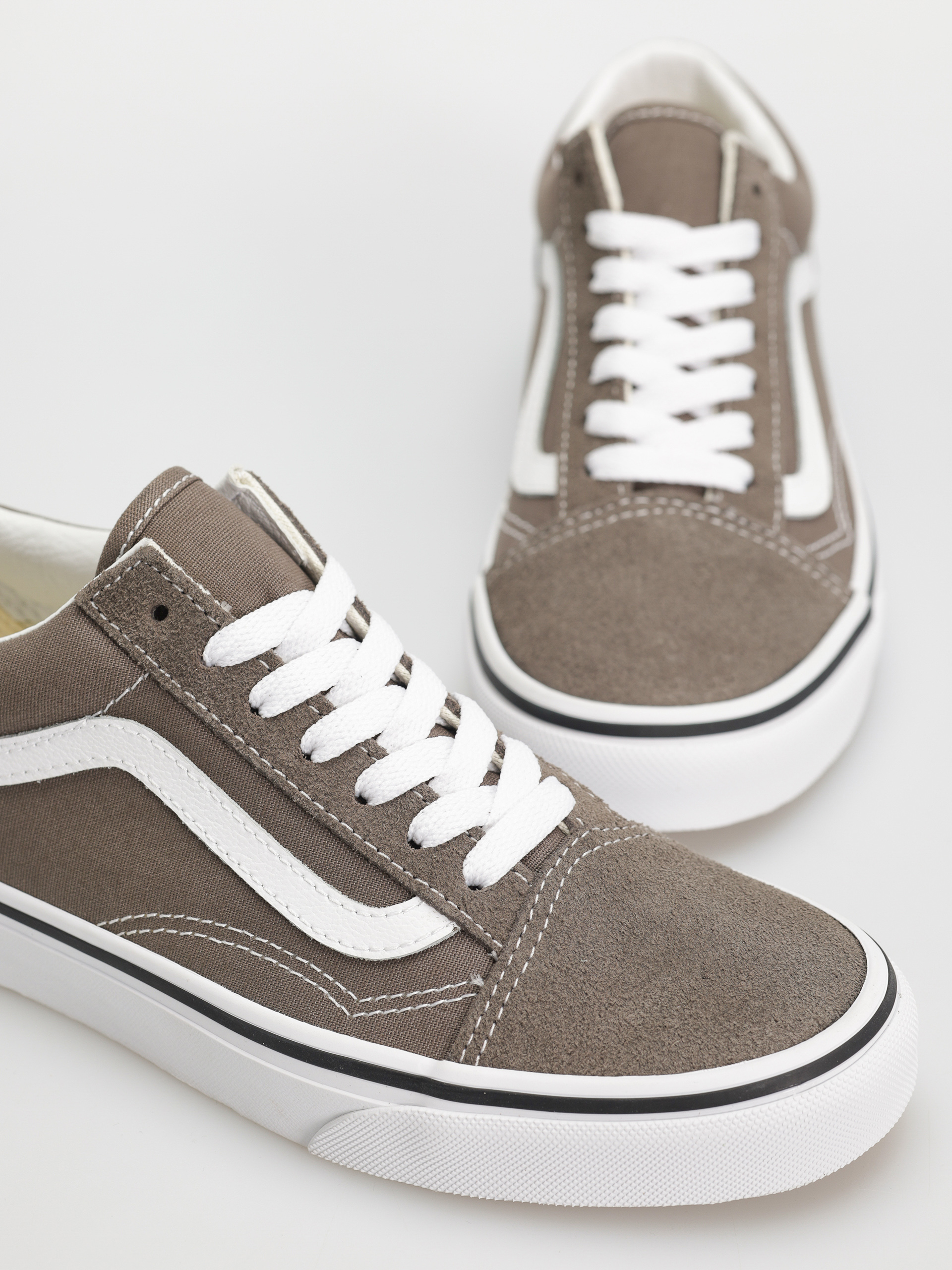 Pantofi Vans Old Skool (color theory bungee cord)