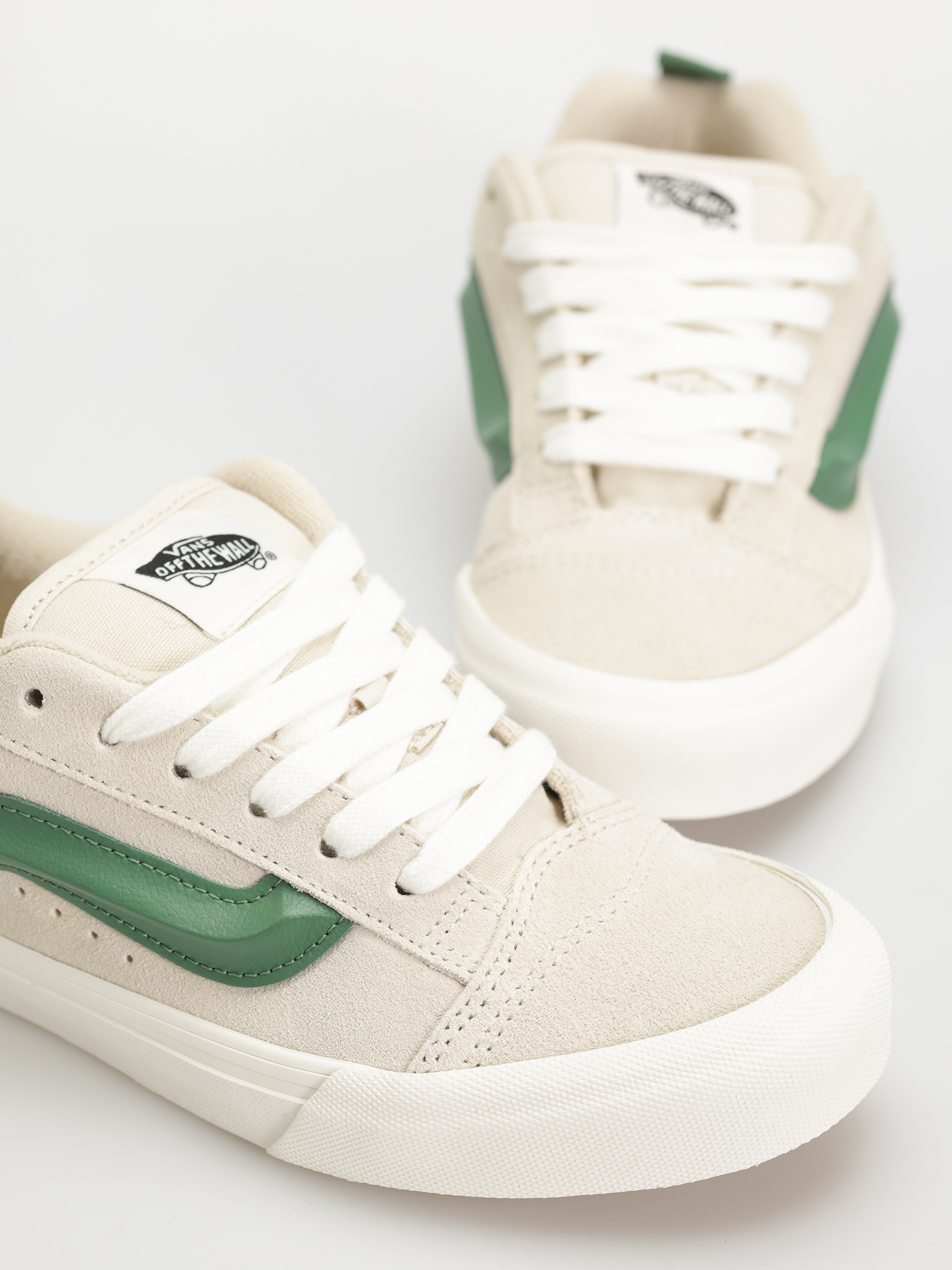 Pantofi Vans Knu Skool (vintage suede white/multi)