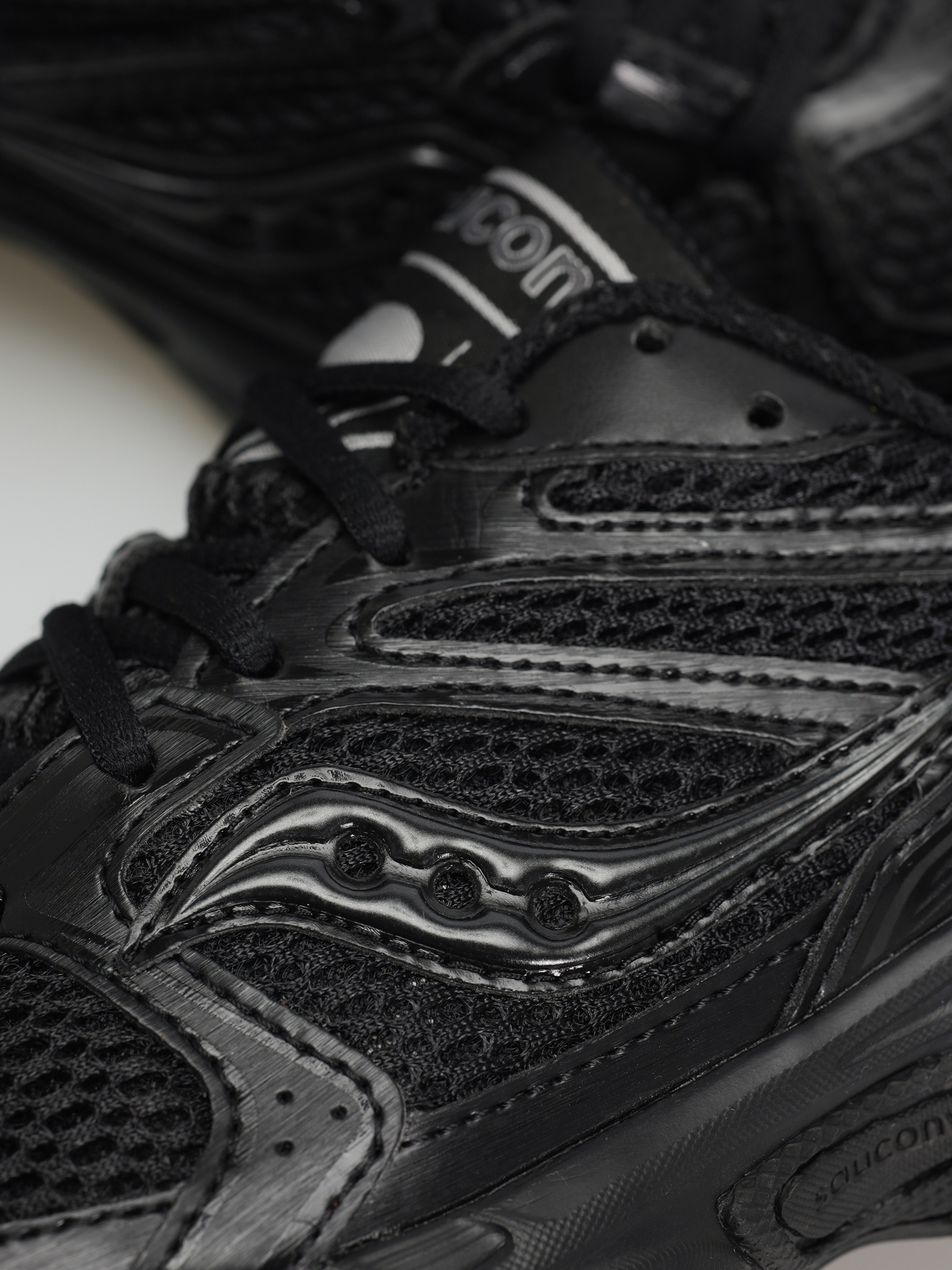 Pantofi Saucony Ride Millenium (black)