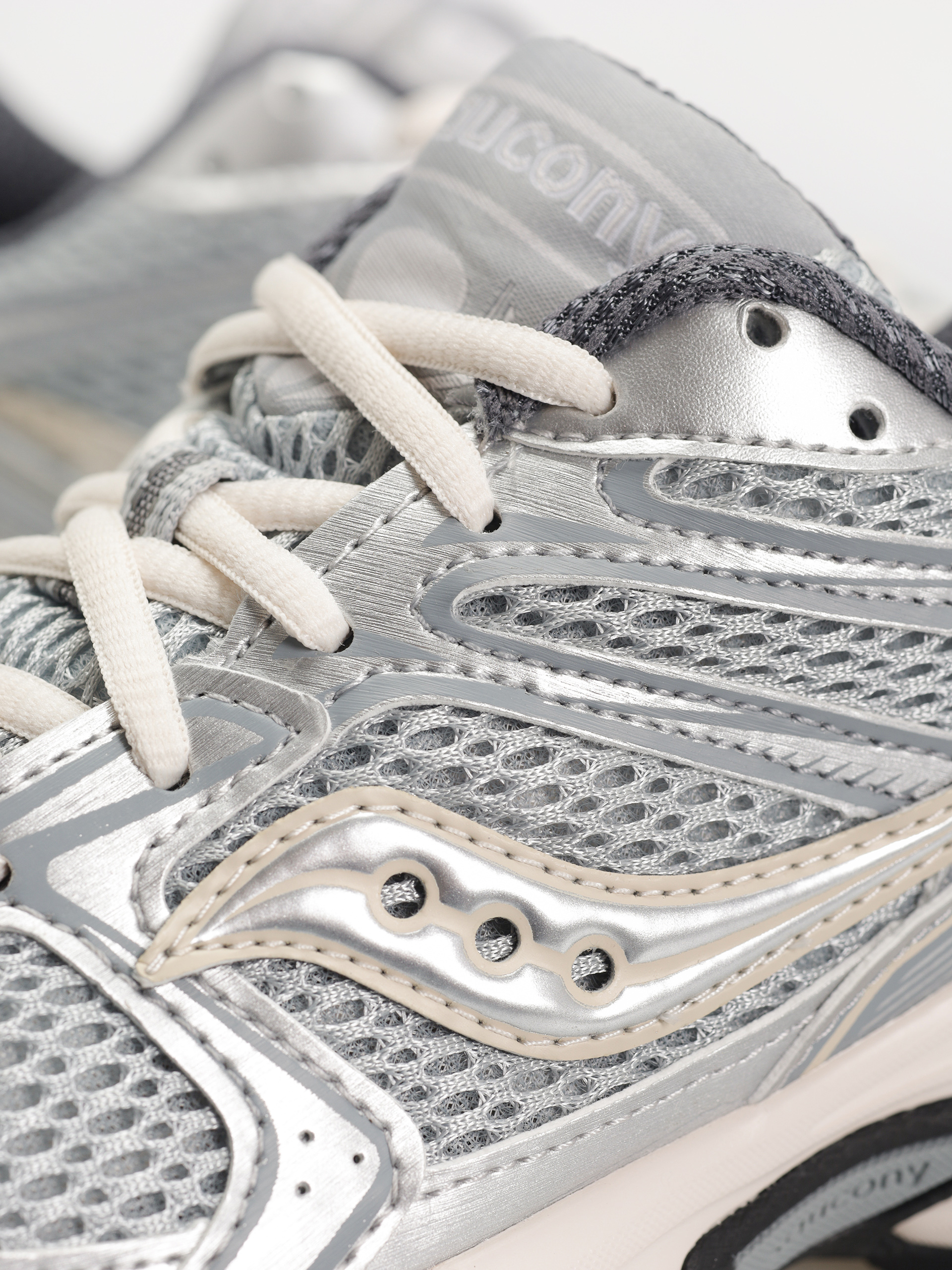 Pantofi Saucony Ride Millennium (silver/cream)