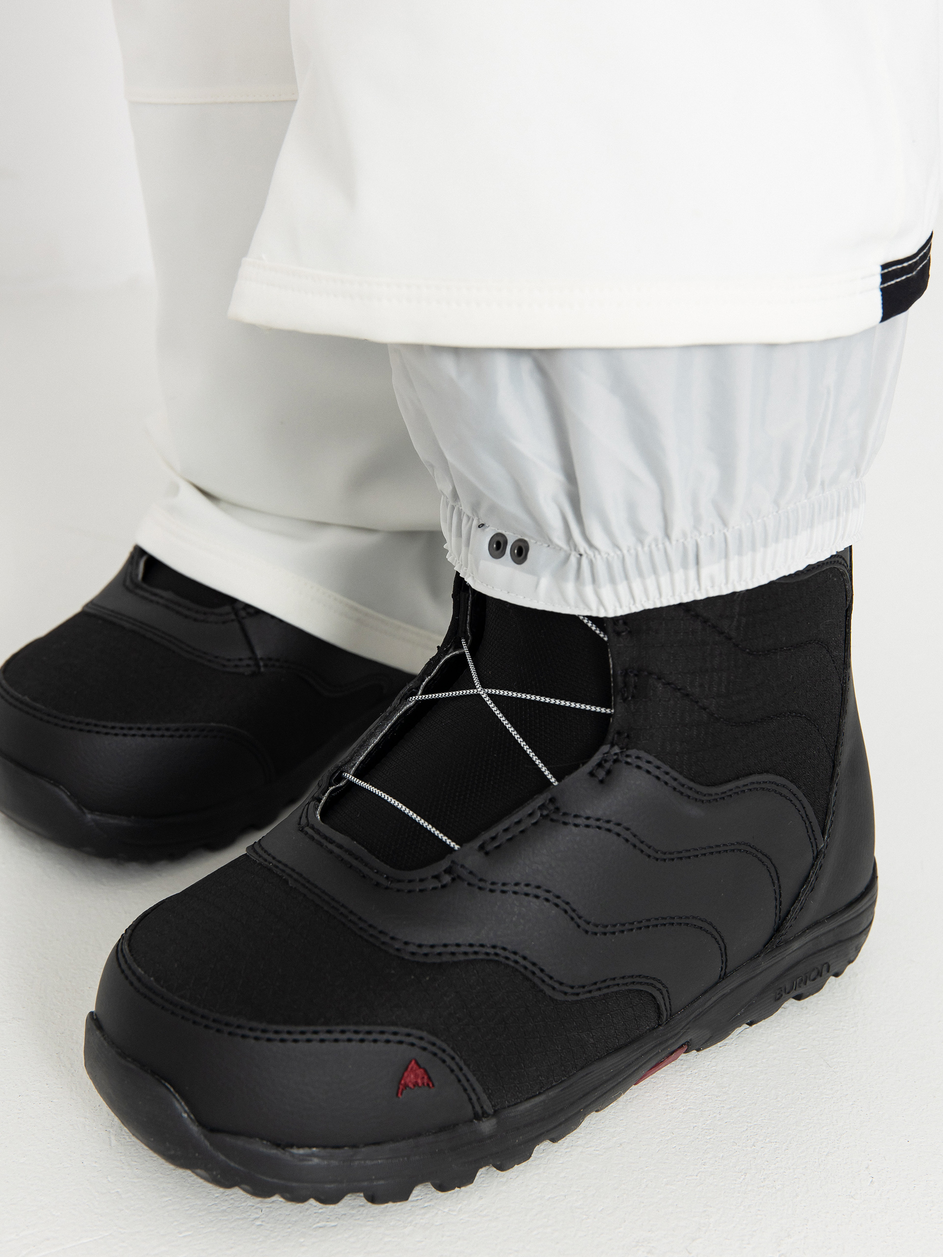 Pentru femei Pantaloni pentru snowboard Burton Avalon Stretch Bib (stout white)