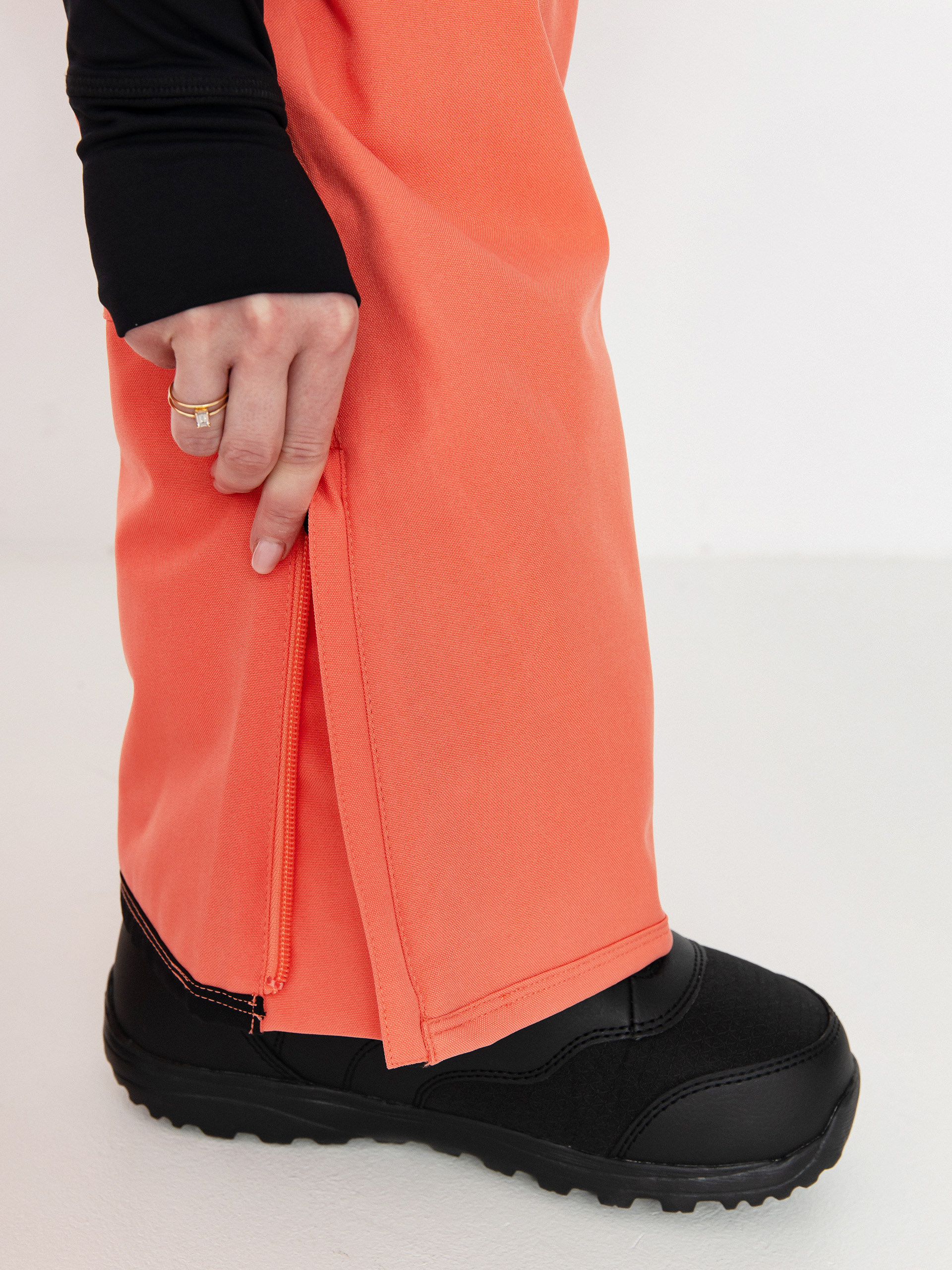 Pentru femei Pantaloni pentru snowboard Burton Society (peach echo)