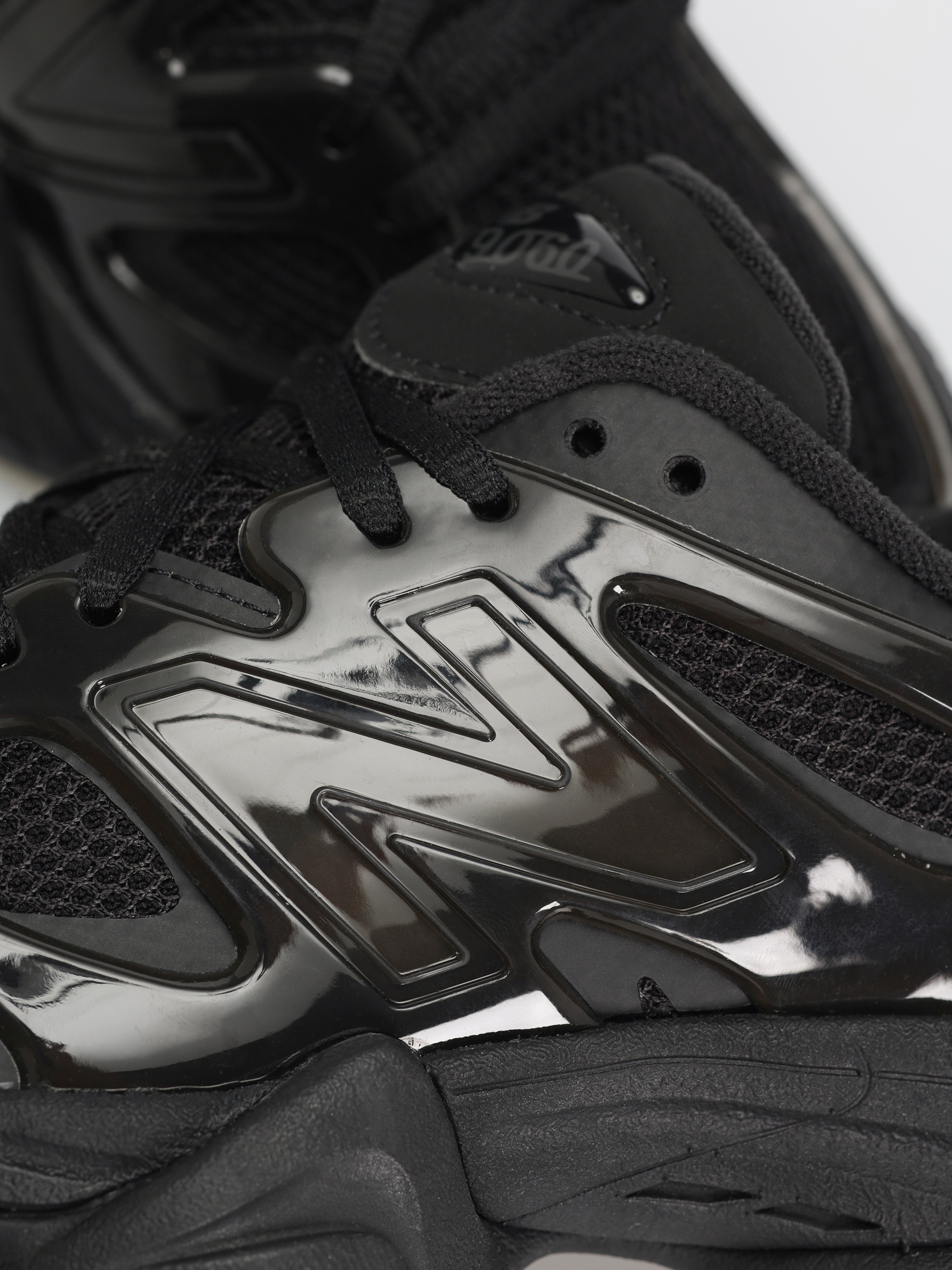 Pantofi New Balance 9060 (black)