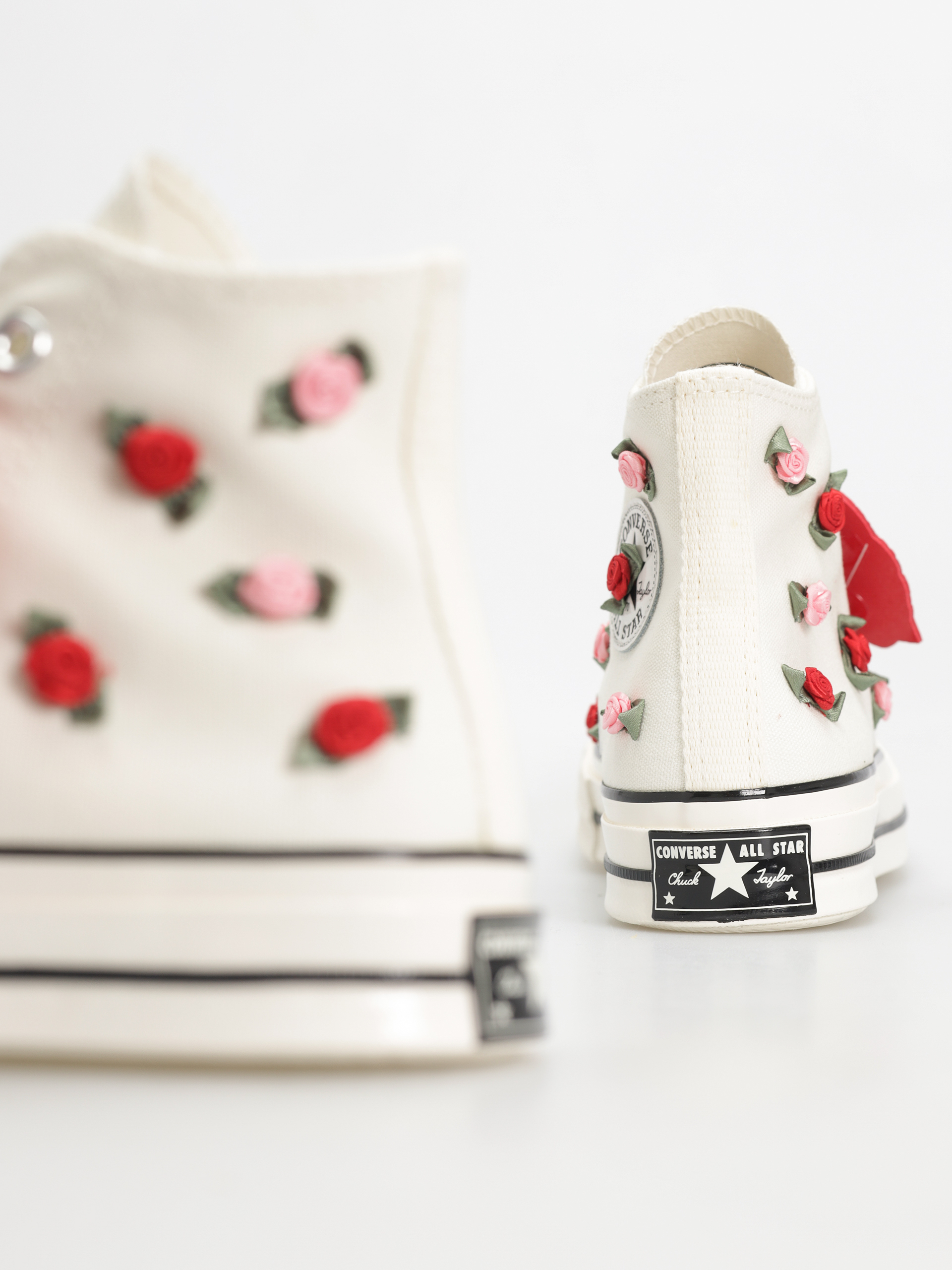 Teniși Converse Chuck 70 Hi (egret/red/lt jellyfish jitter)