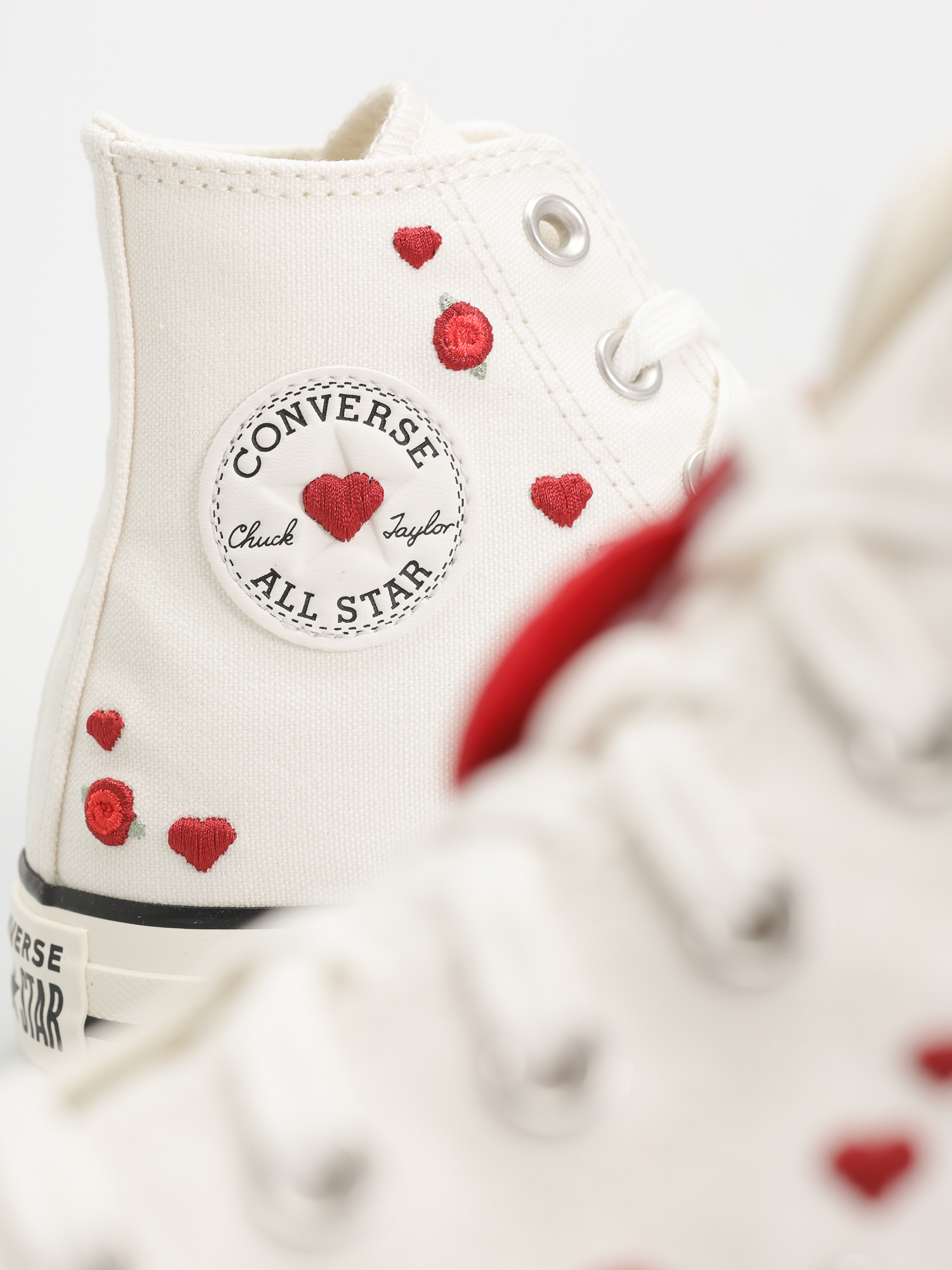 Teniși Converse Chuck Taylor All Star Hi Wmn (vintage white/red/egret)