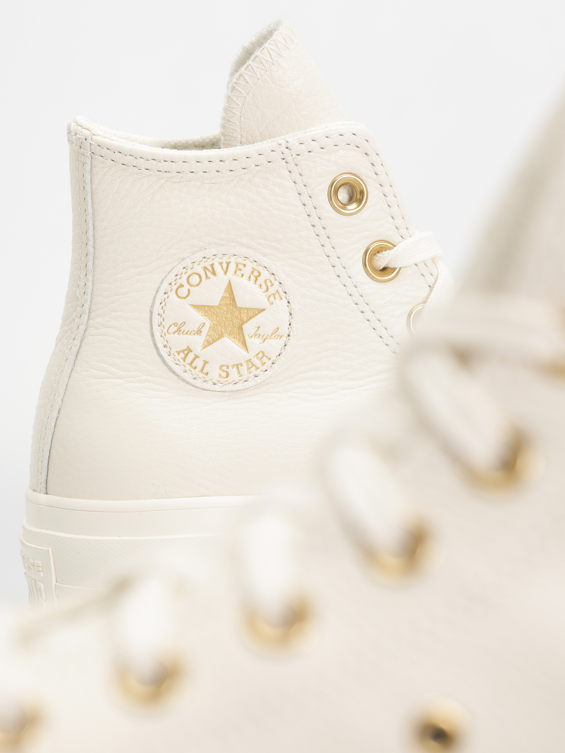 Teniși Converse Chuck Taylor All Star Lift Hi Wmn (egret/egret/gold)