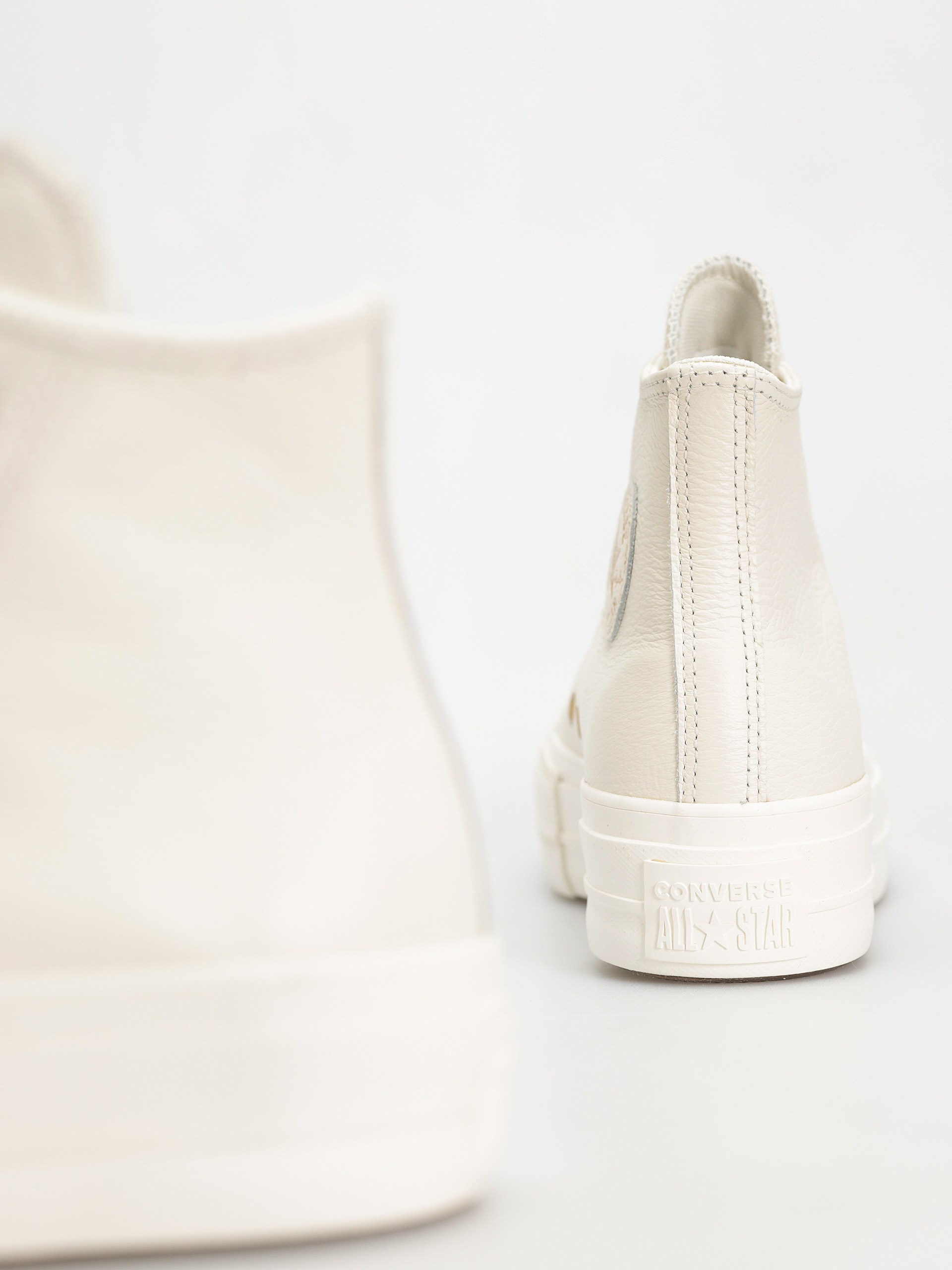 Teniși Converse Chuck Taylor All Star Lift Hi Wmn (egret/egret/gold)