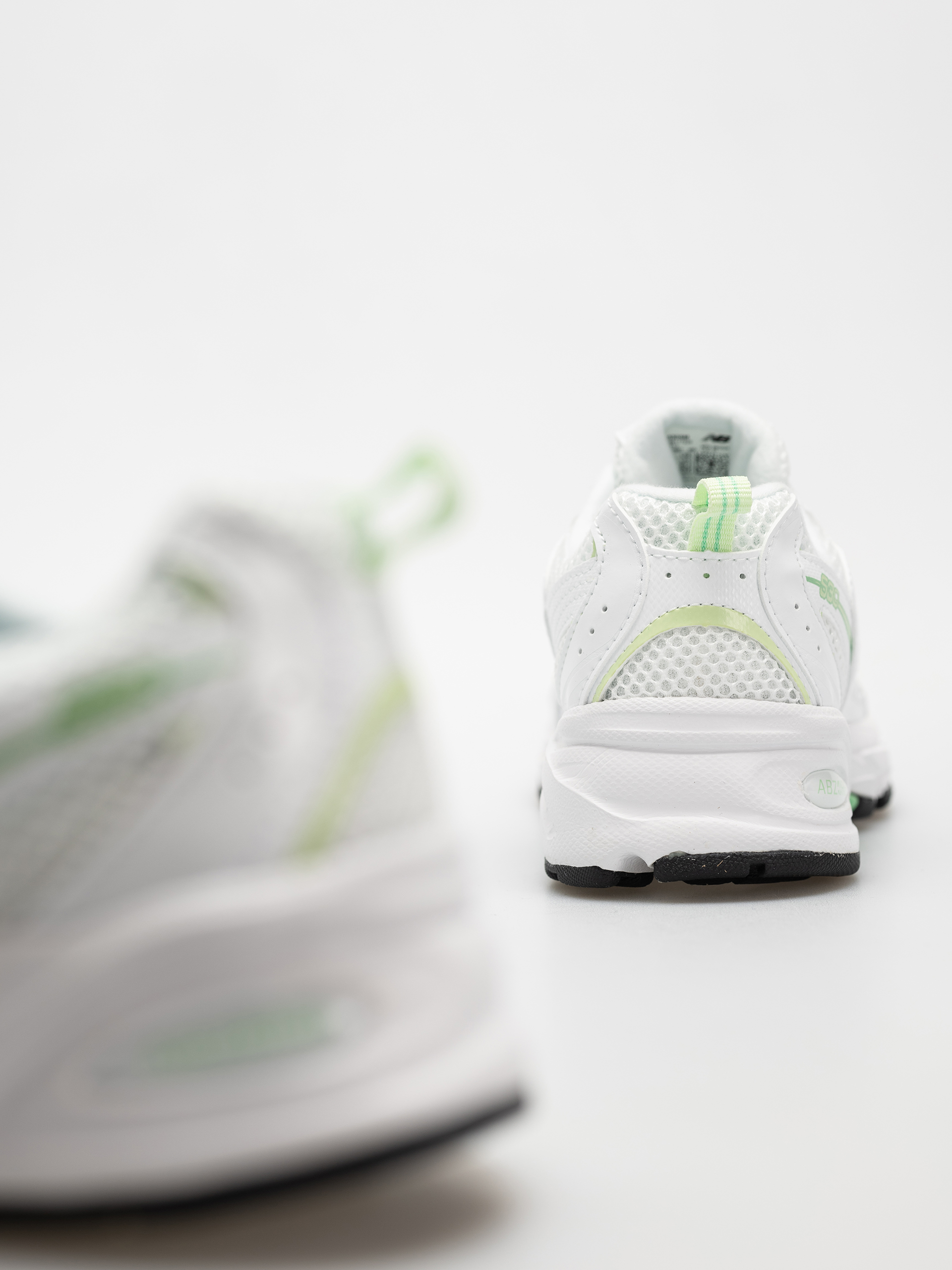 Pantofi New Balance 530 JR (white)