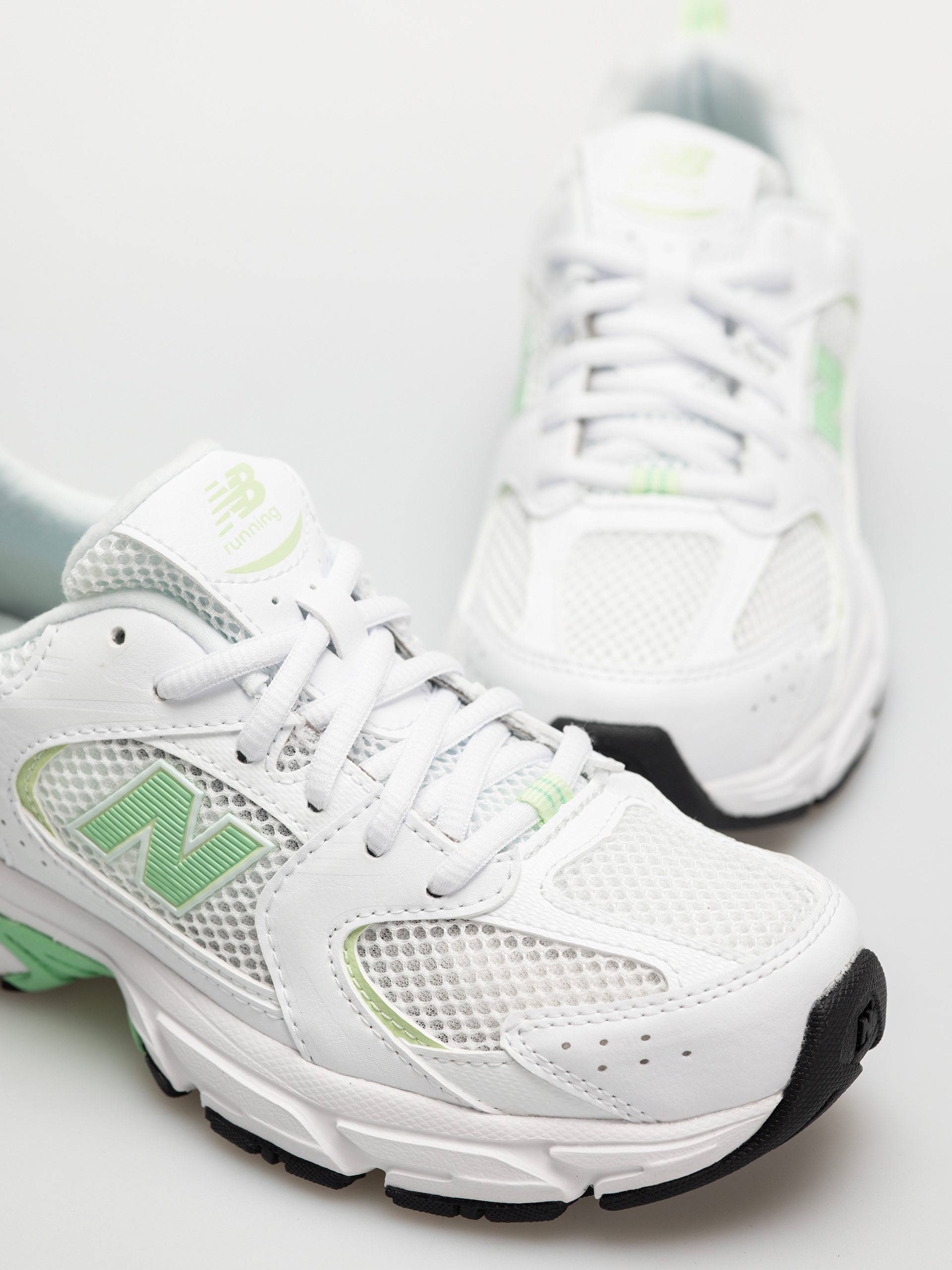 Pantofi New Balance 530 JR (white)