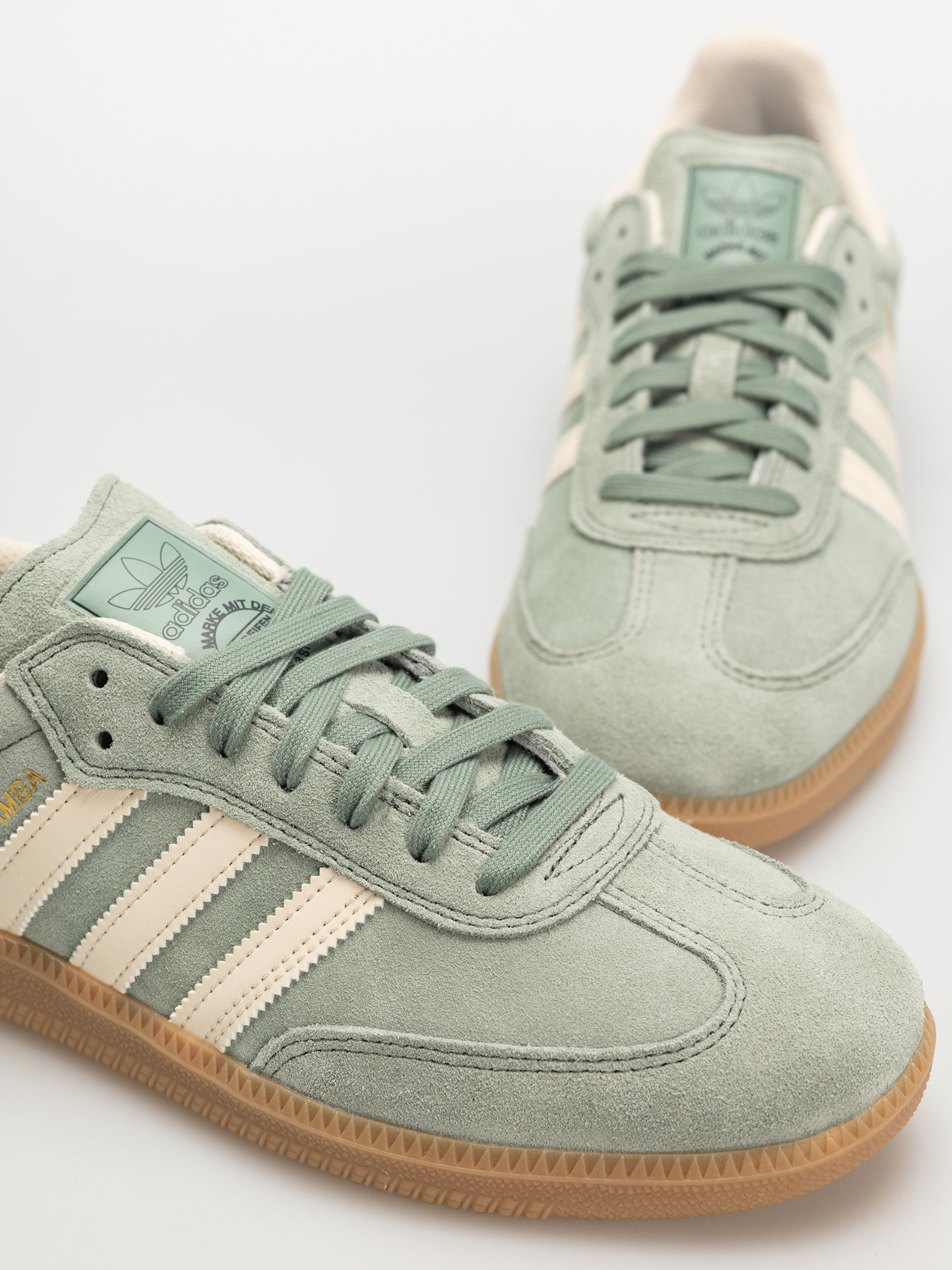 Pantofi adidas Samba Adv (silgrn/wonwhi/goldmt)